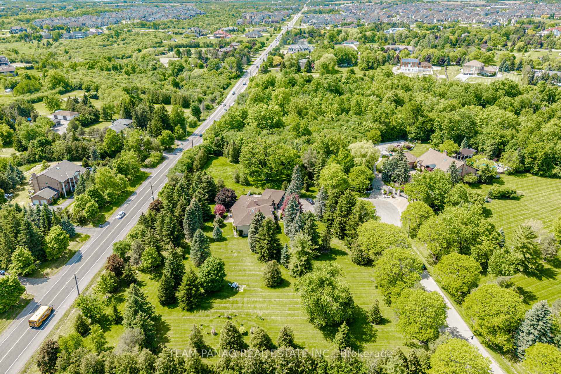 Photo 27 of 6 Forestbrook Court, Brampton, Toronto Gore Rural Estate — HOMEH