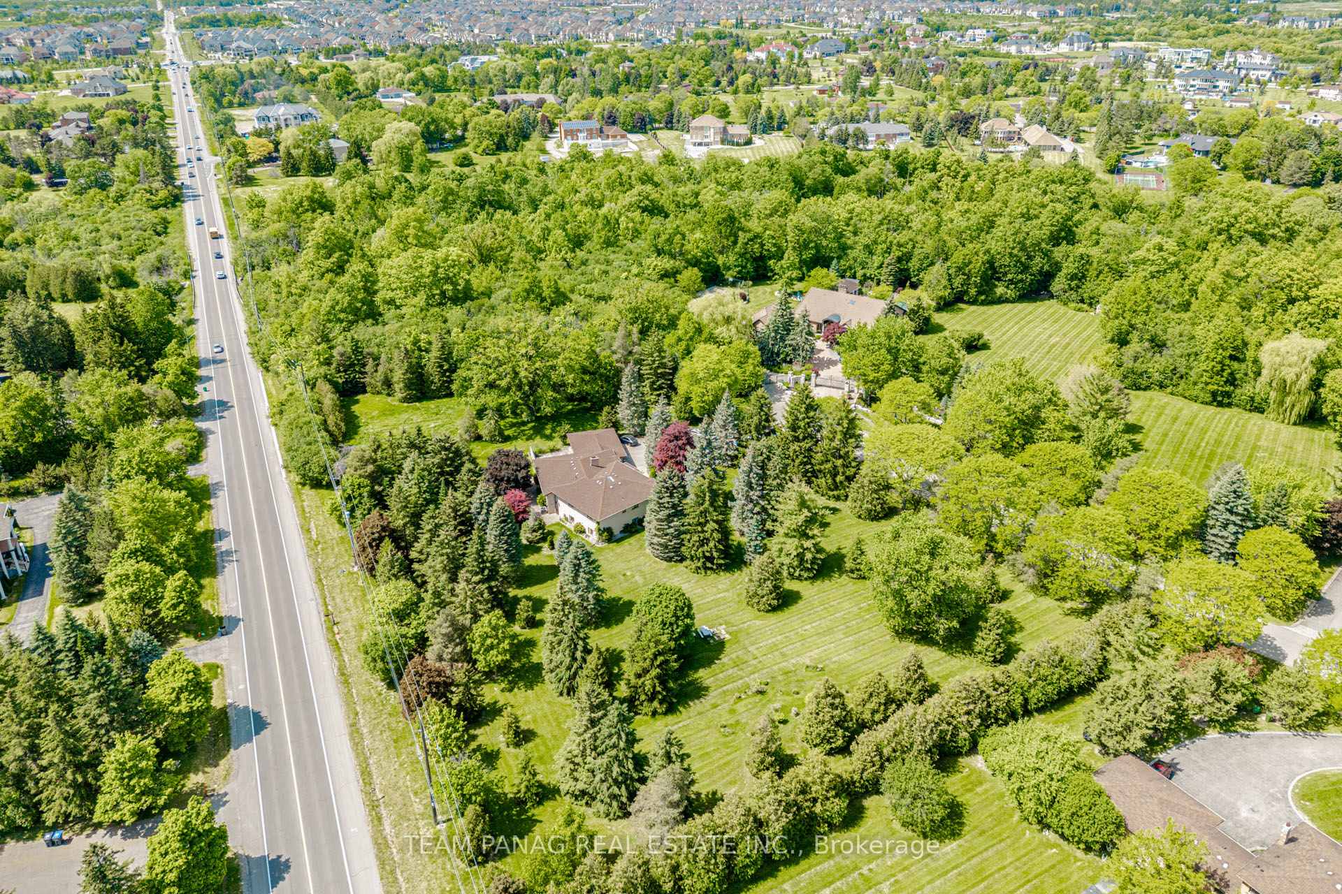 Photo 28 of 6 Forestbrook Court, Brampton, Toronto Gore Rural Estate — HOMEH