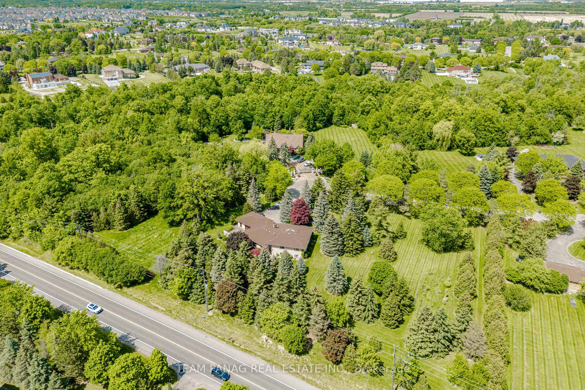 Photo 29 of 6 Forestbrook Court, Brampton, Toronto Gore Rural Estate — HOMEH