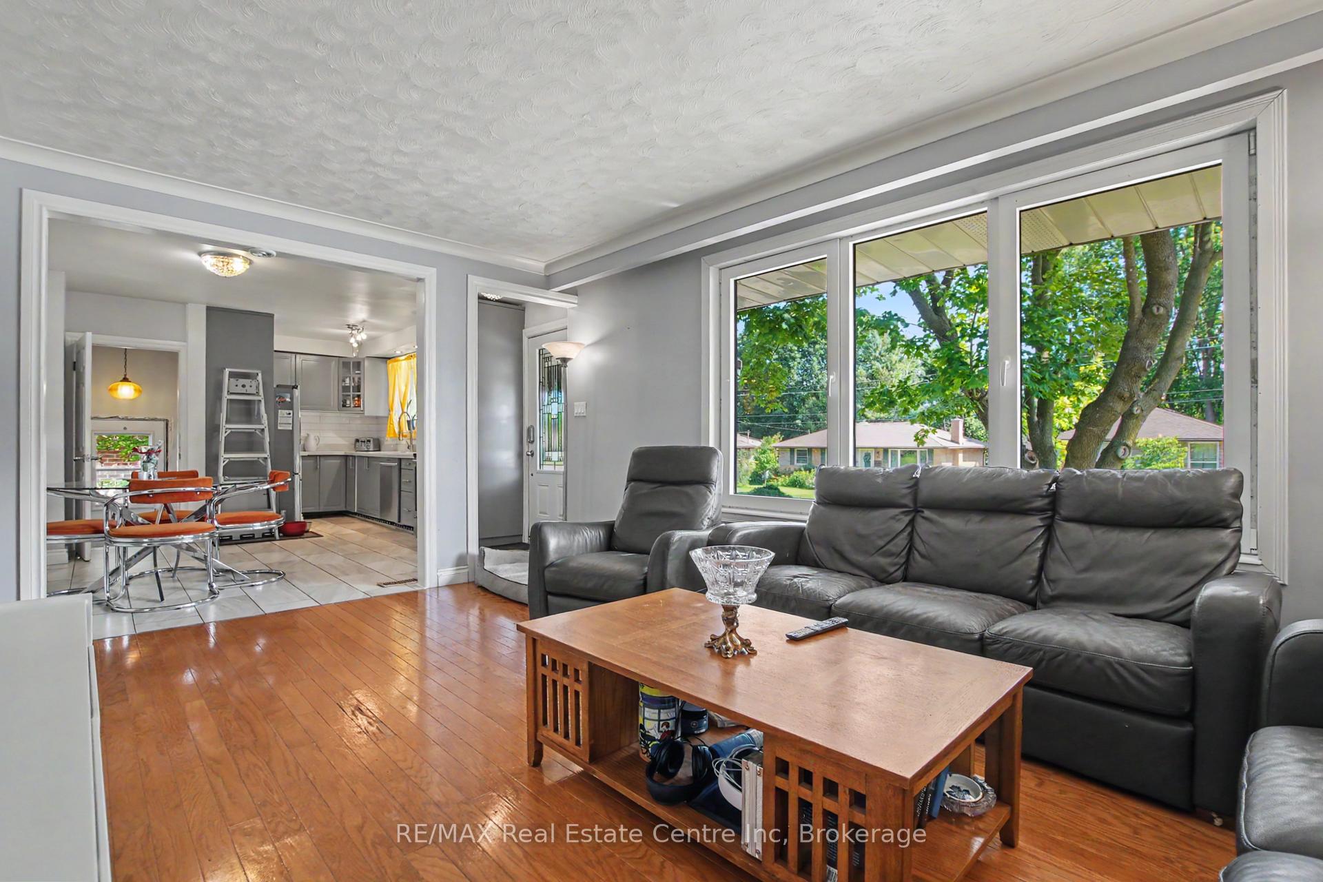 Photo 11 of 91 Dumbarton Street, Guelph, Riverside Park — HOMEH