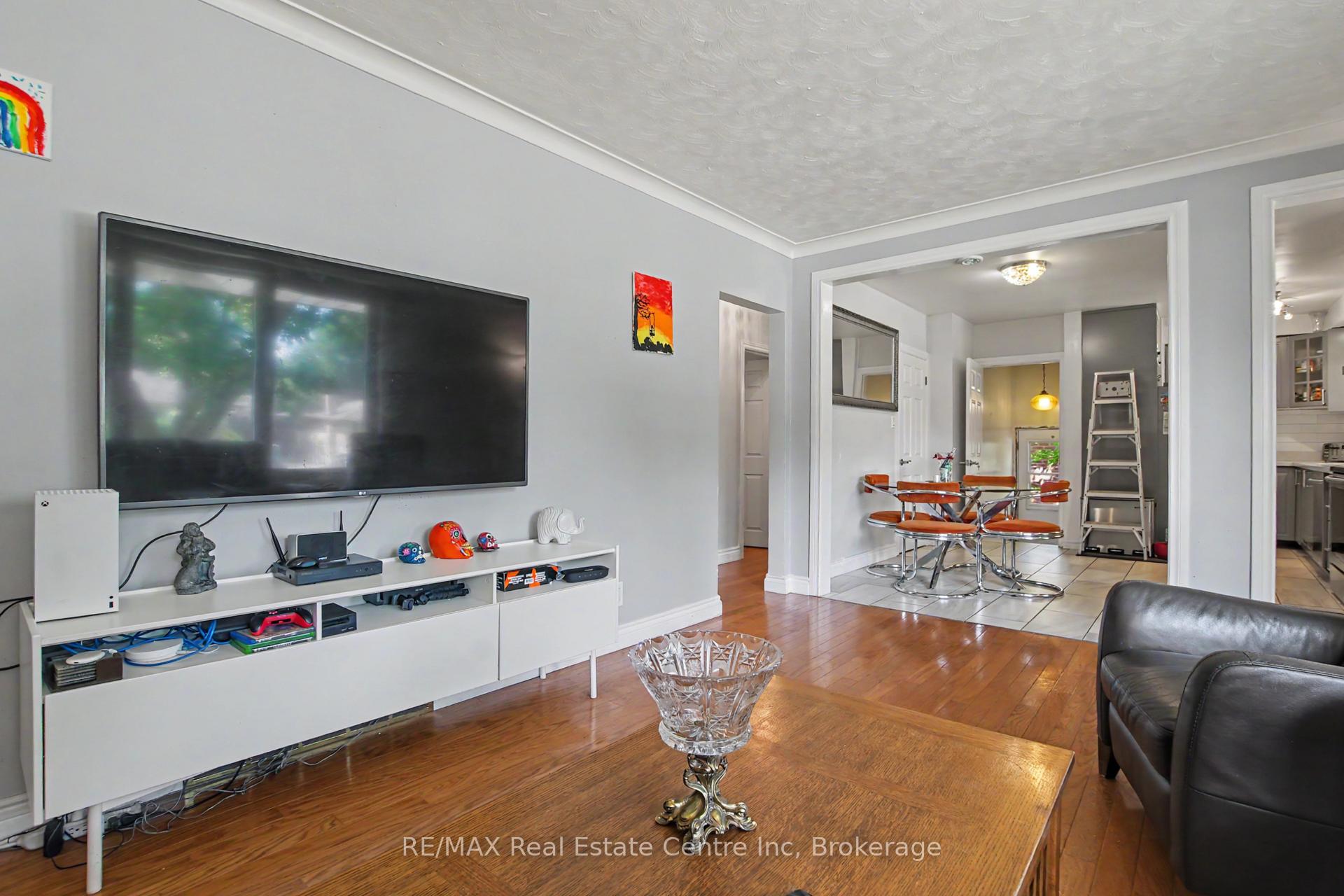 Photo 12 of 91 Dumbarton Street, Guelph, Riverside Park — HOMEH