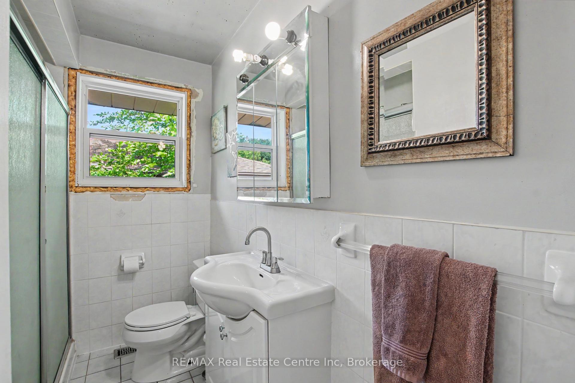 Photo 19 of 91 Dumbarton Street, Guelph, Riverside Park — HOMEH