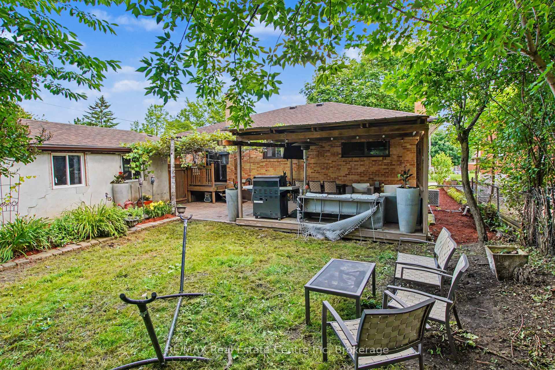 Photo 26 of 91 Dumbarton Street, Guelph, Riverside Park — HOMEH