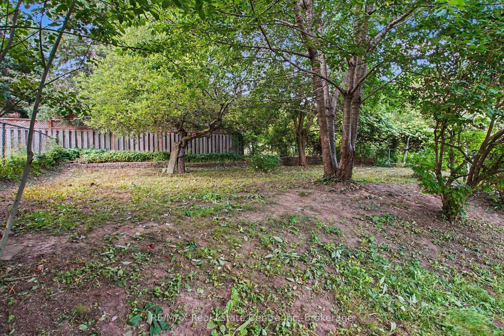 Photo 27 of 91 Dumbarton Street, Guelph, Riverside Park — HOMEH