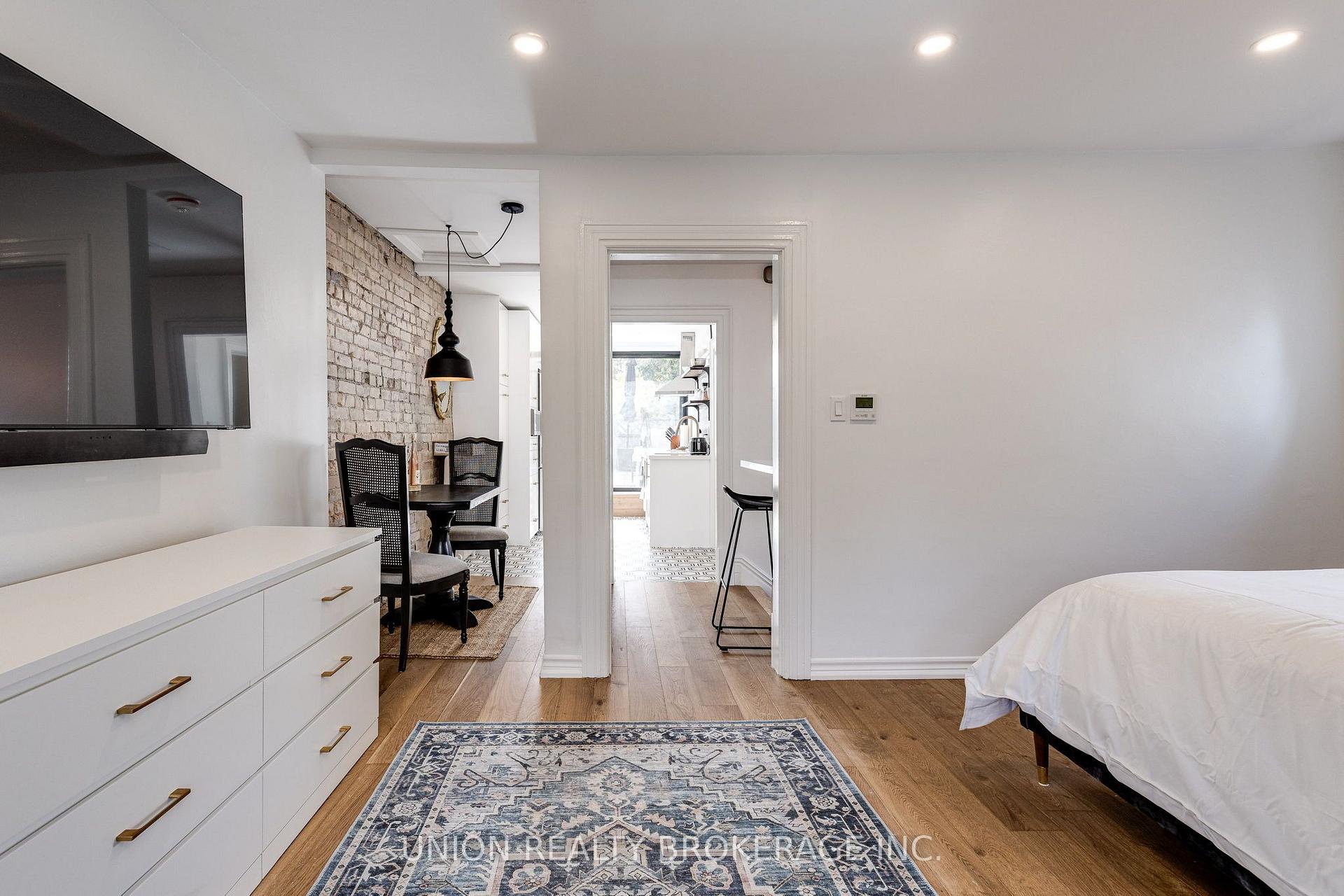Photo 17 of Unit 300, 3 Withrow Avenue, Toronto, North Riverdale — HOMEH