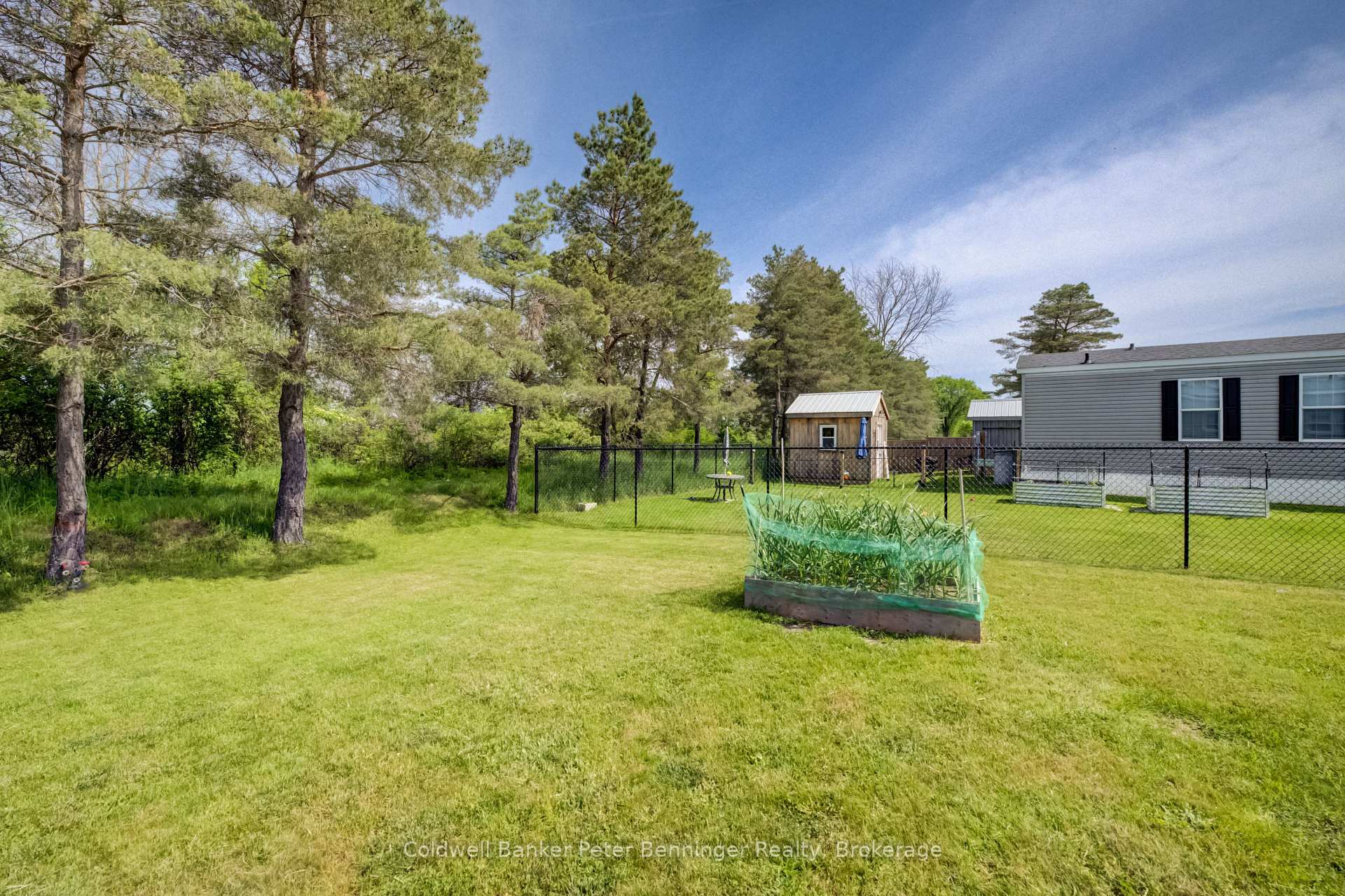Photo 5 of 33 Dove Road, Brockton — HOMEH