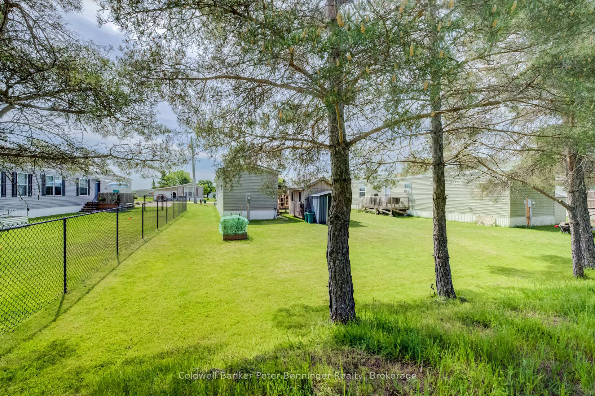 Photo 9 of 33 Dove Road, Brockton — HOMEH