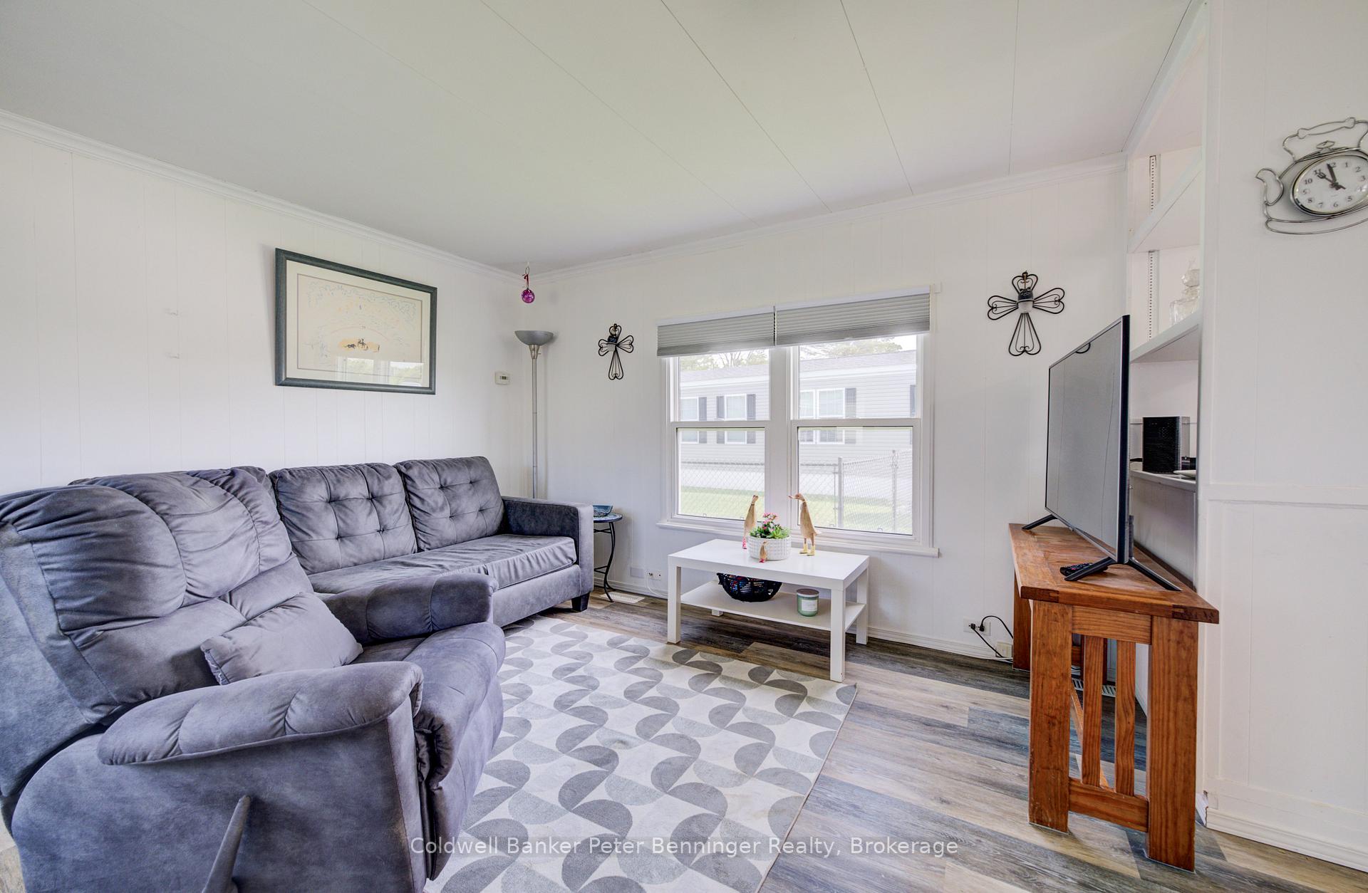 Photo 17 of 33 Dove Road, Brockton — HOMEH