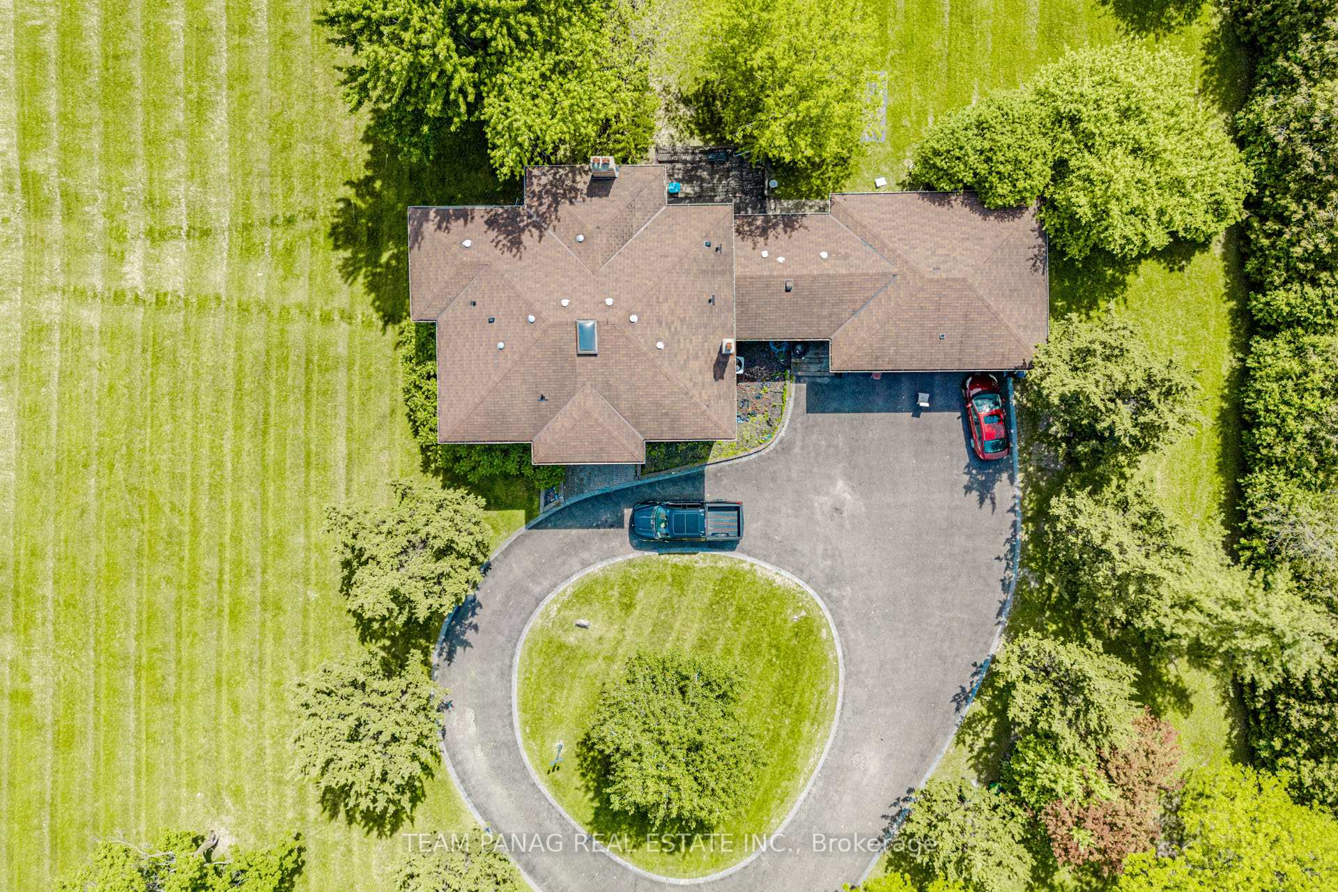 Photo 17 of 4 Forestbrook Court, Brampton, Toronto Gore Rural Estate — HOMEH