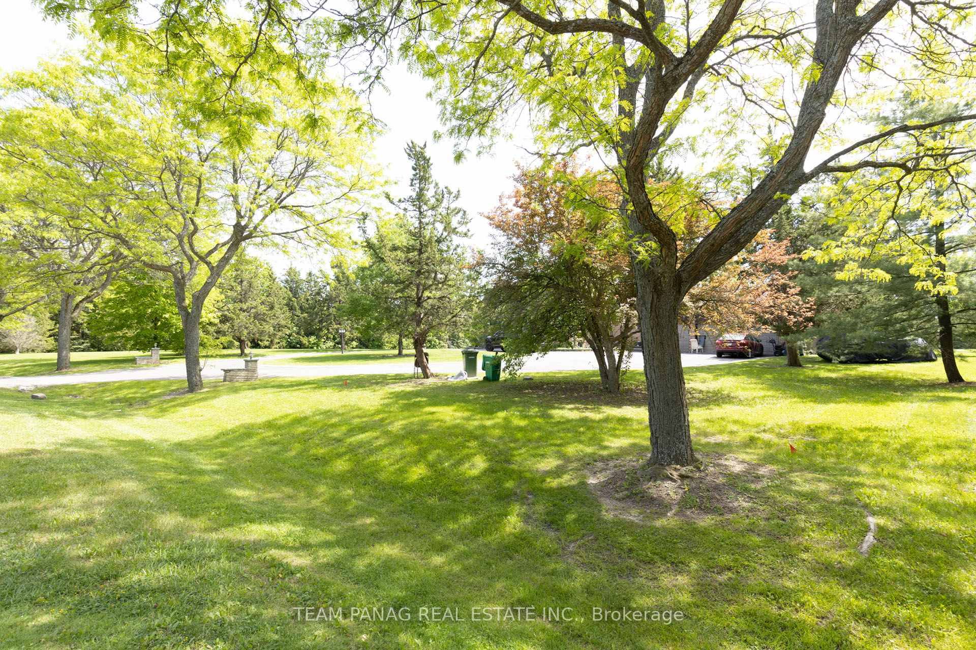Photo 20 of 4 Forestbrook Court, Brampton, Toronto Gore Rural Estate — HOMEH