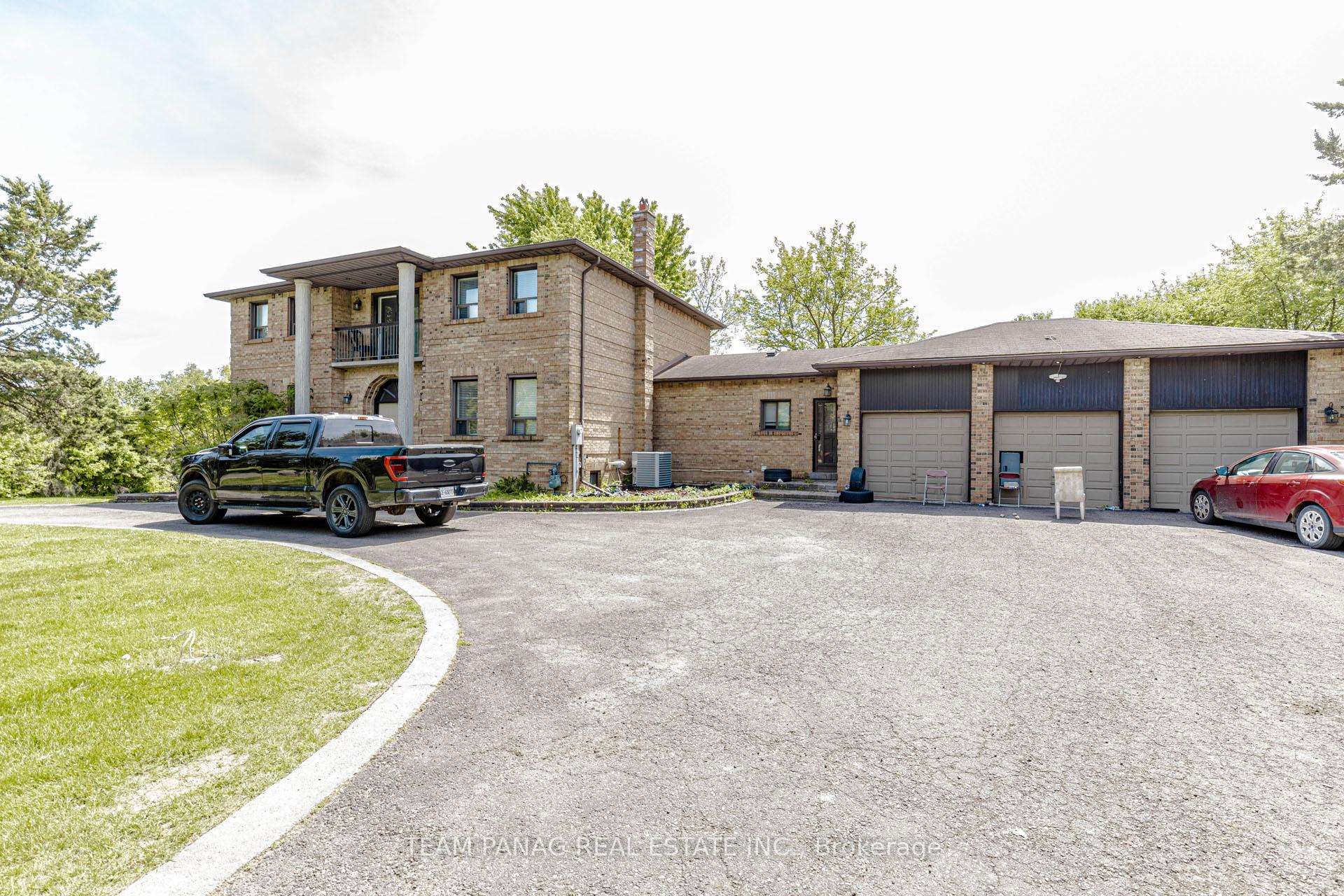 Photo 25 of 4 Forestbrook Court, Brampton, Toronto Gore Rural Estate — HOMEH