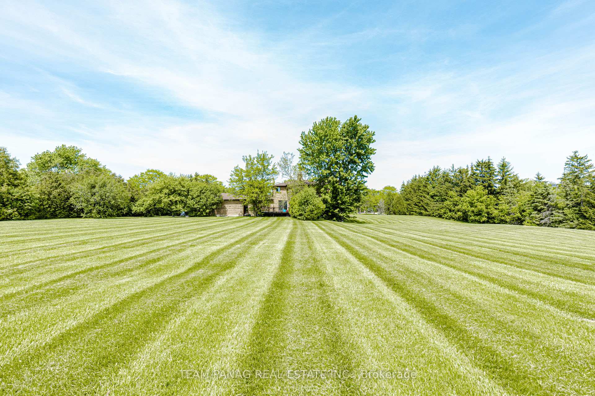 Photo 31 of 4 Forestbrook Court, Brampton, Toronto Gore Rural Estate — HOMEH
