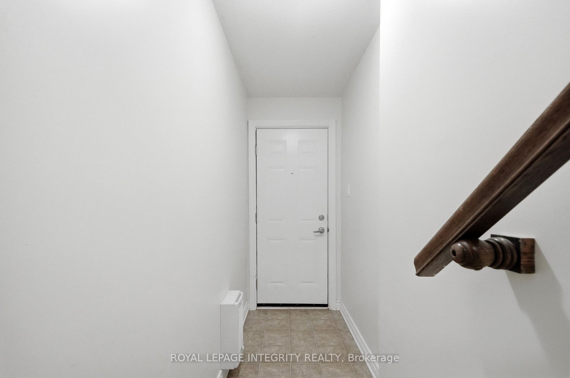 Photo 5 of 2341 Esprit Drive, Ottawa, Avalon East — HOMEH