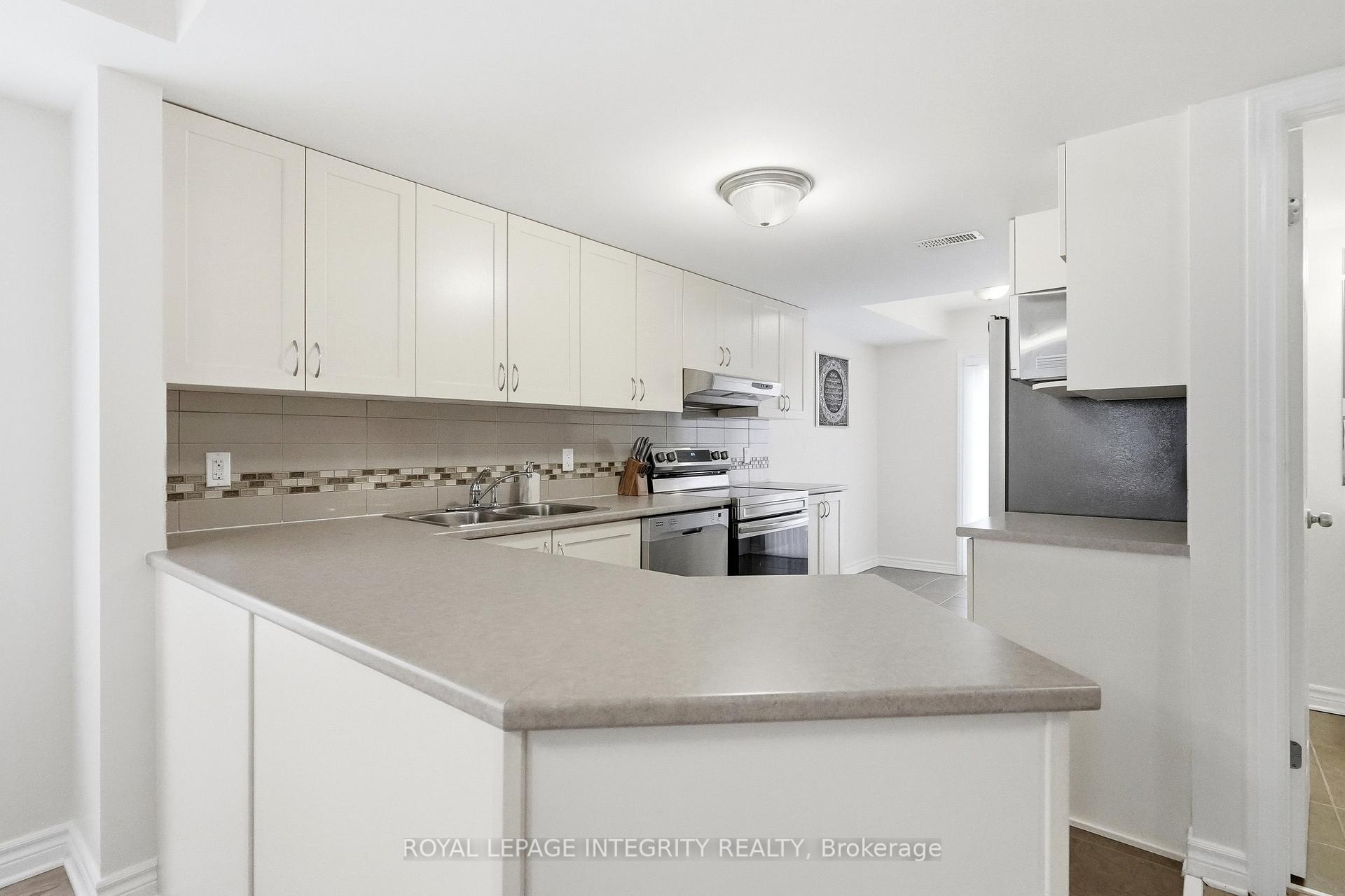 Photo 6 of 2341 Esprit Drive, Ottawa, Avalon East — HOMEH