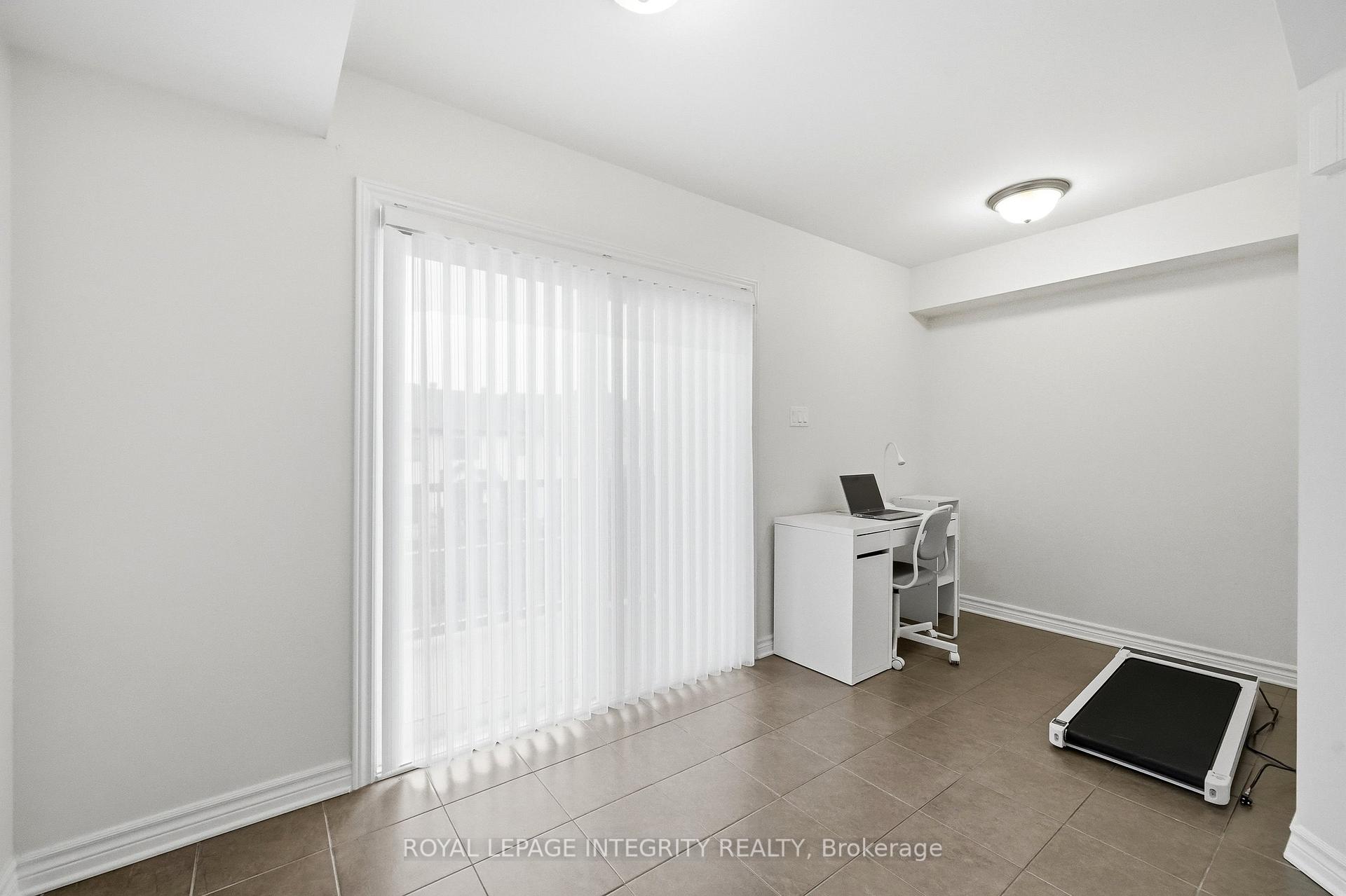 Photo 10 of 2341 Esprit Drive, Ottawa, Avalon East — HOMEH