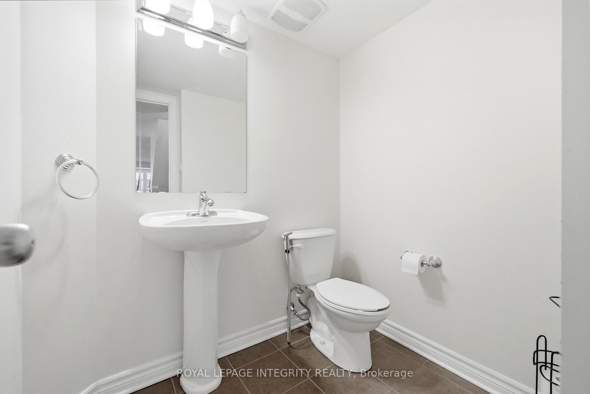 Photo 22 of 2341 Esprit Drive, Ottawa, Avalon East — HOMEH