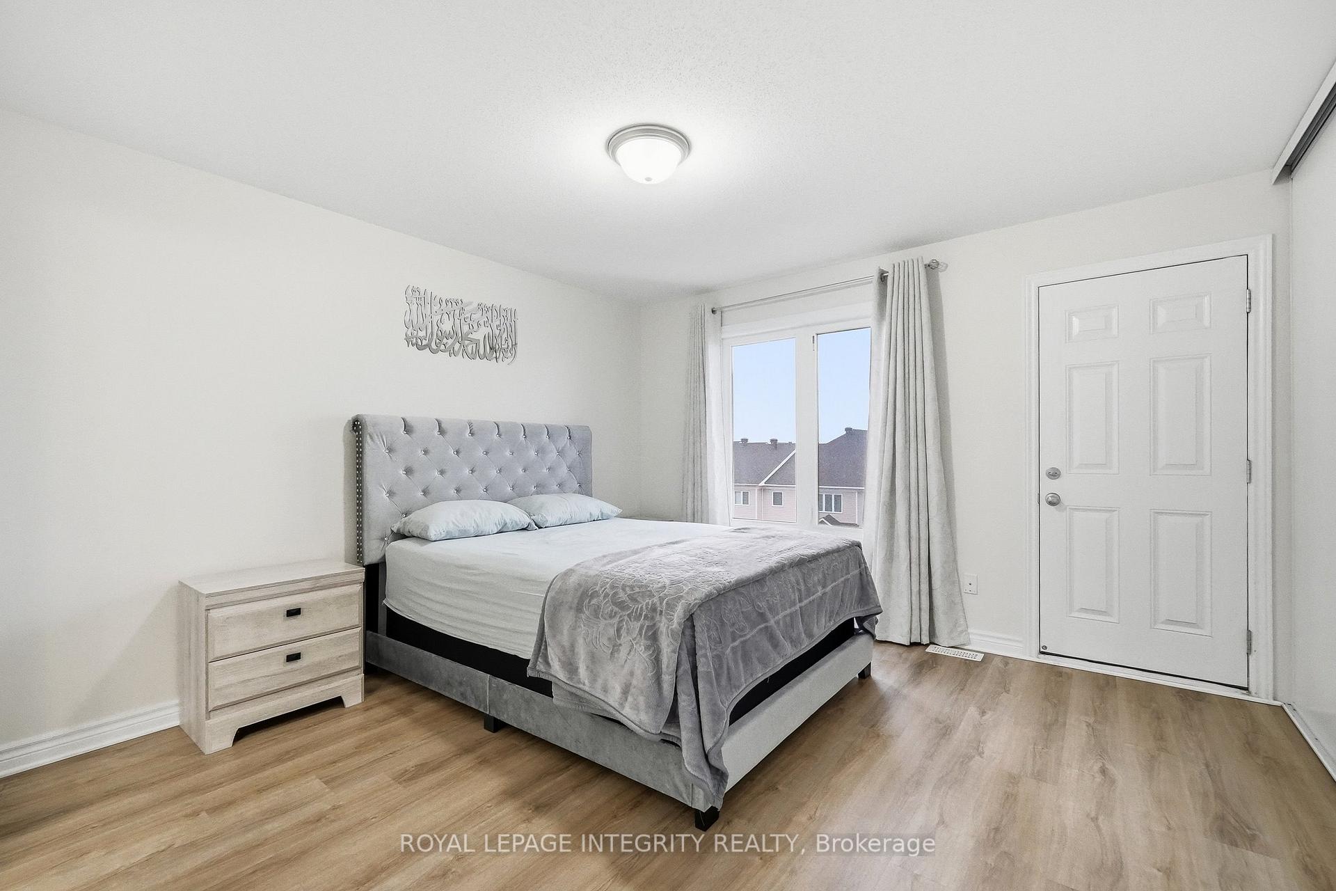 Photo 30 of 2341 Esprit Drive, Ottawa, Avalon East — HOMEH