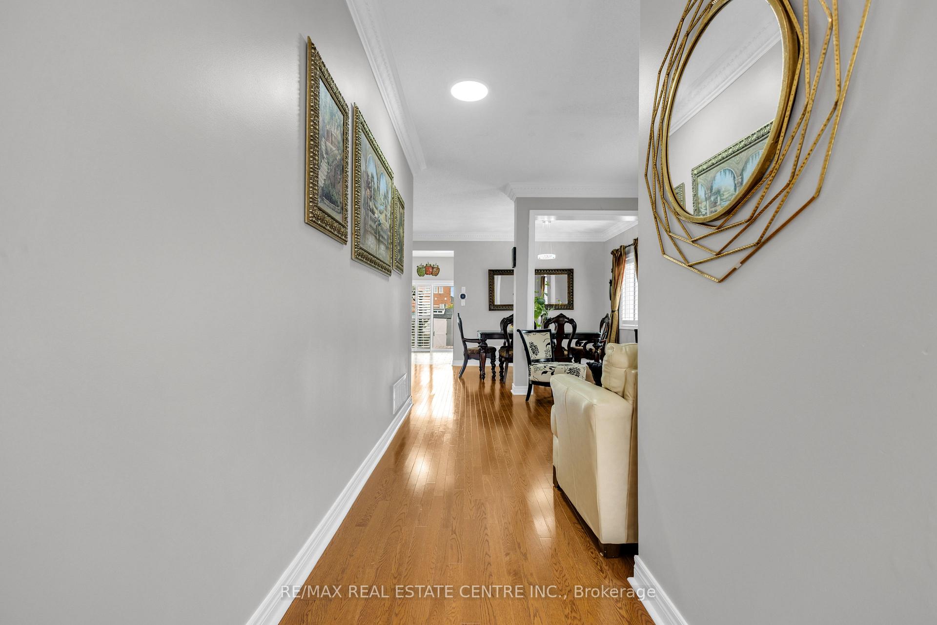Photo 39 of 20 Sparhill Street, Brampton, Sandringham-Wellington — HOMEH