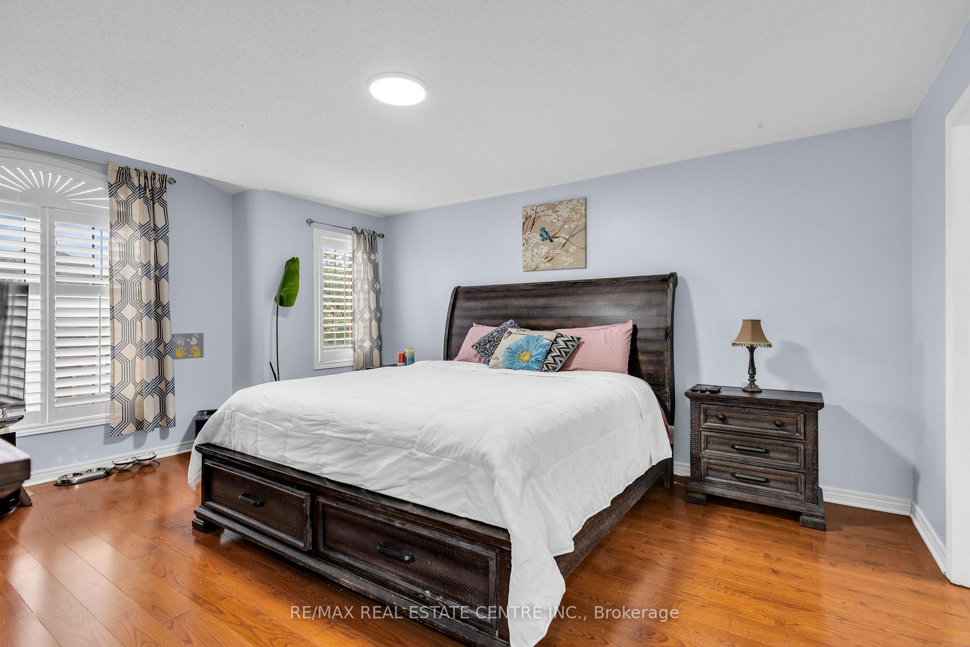 Photo 16 of 20 Sparhill Street, Brampton, Sandringham-Wellington — HOMEH