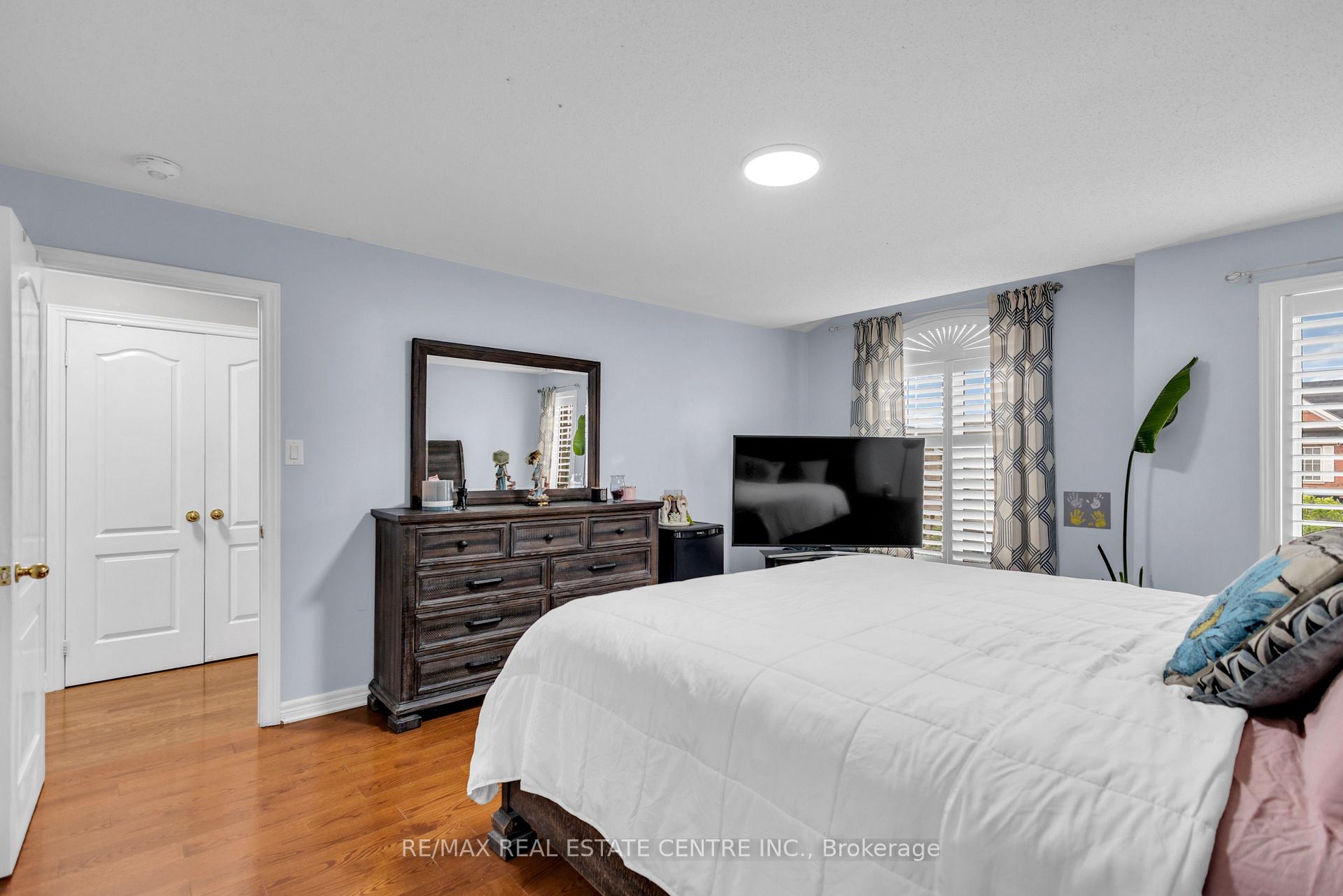 Photo 17 of 20 Sparhill Street, Brampton, Sandringham-Wellington — HOMEH
