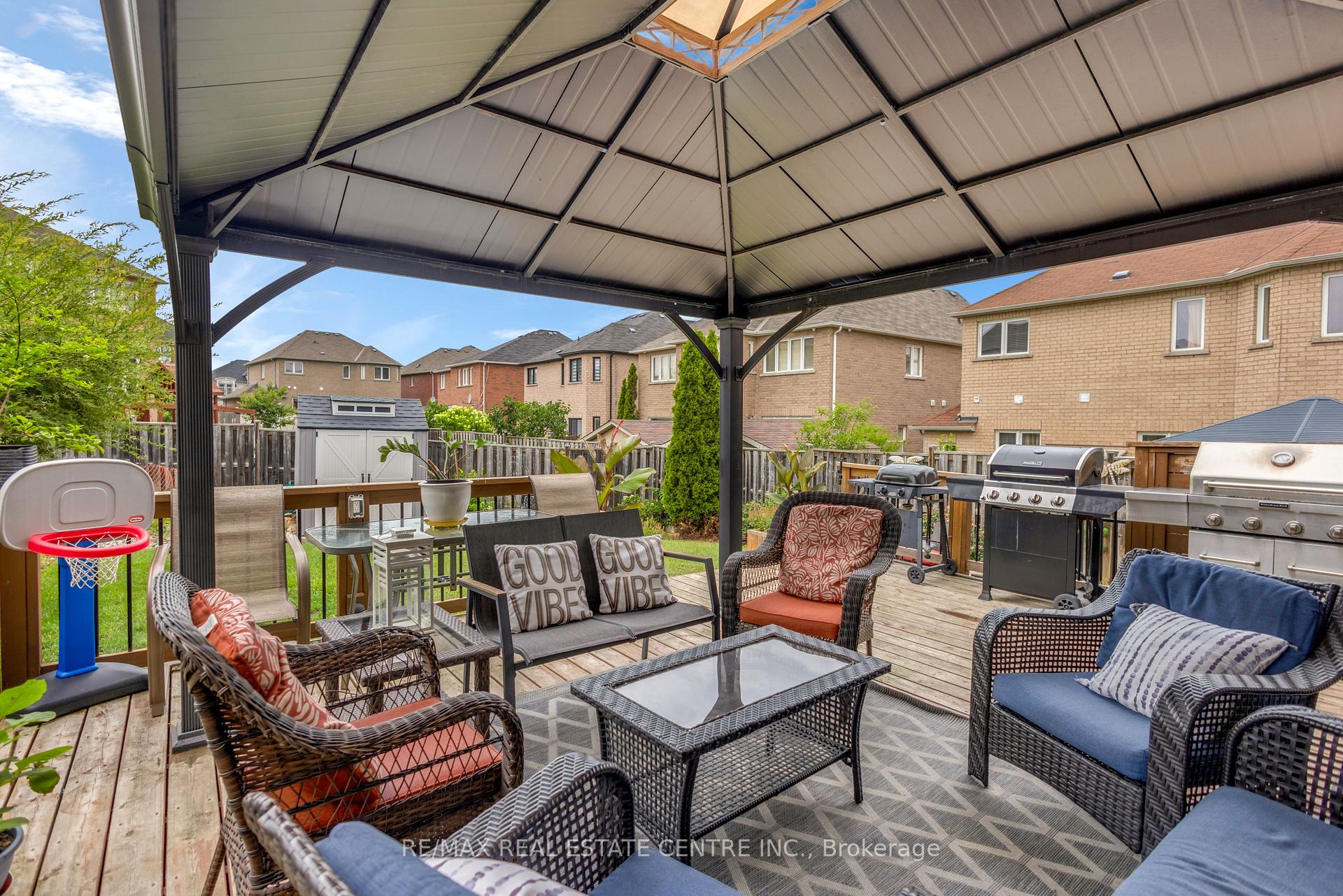 Photo 33 of 20 Sparhill Street, Brampton, Sandringham-Wellington — HOMEH