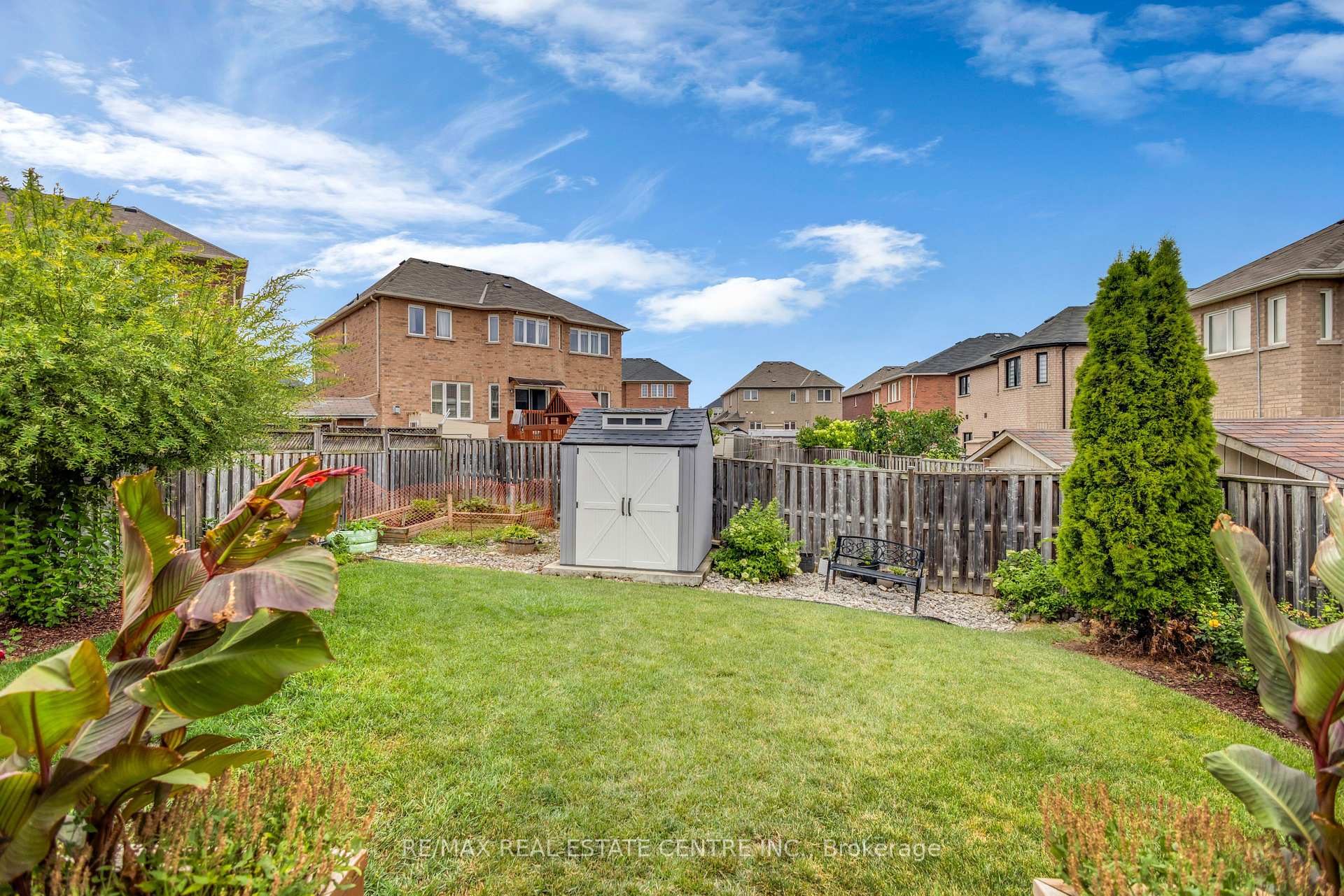 Photo 35 of 20 Sparhill Street, Brampton, Sandringham-Wellington — HOMEH