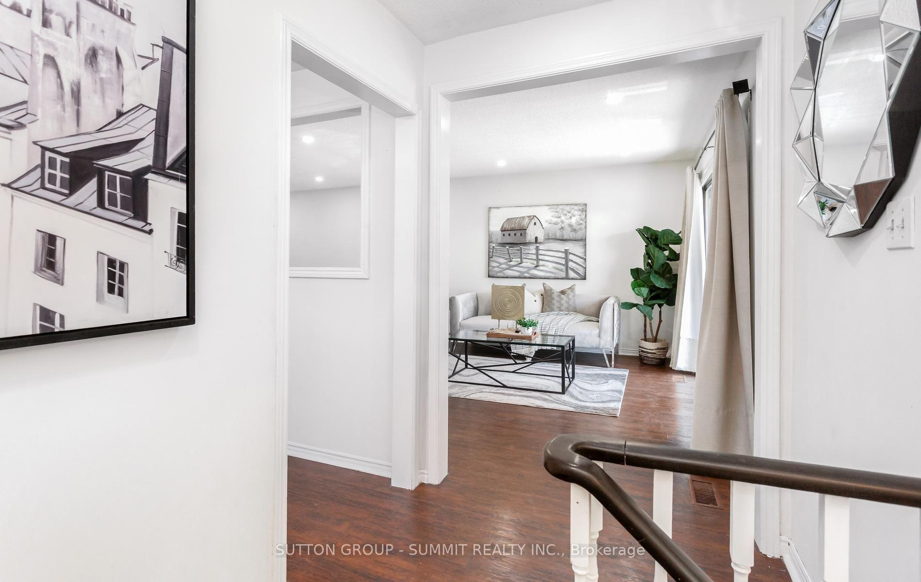 Photo 7 of 20 Sawmill Road, North York, Glenfield-Jane Heights — HOMEH