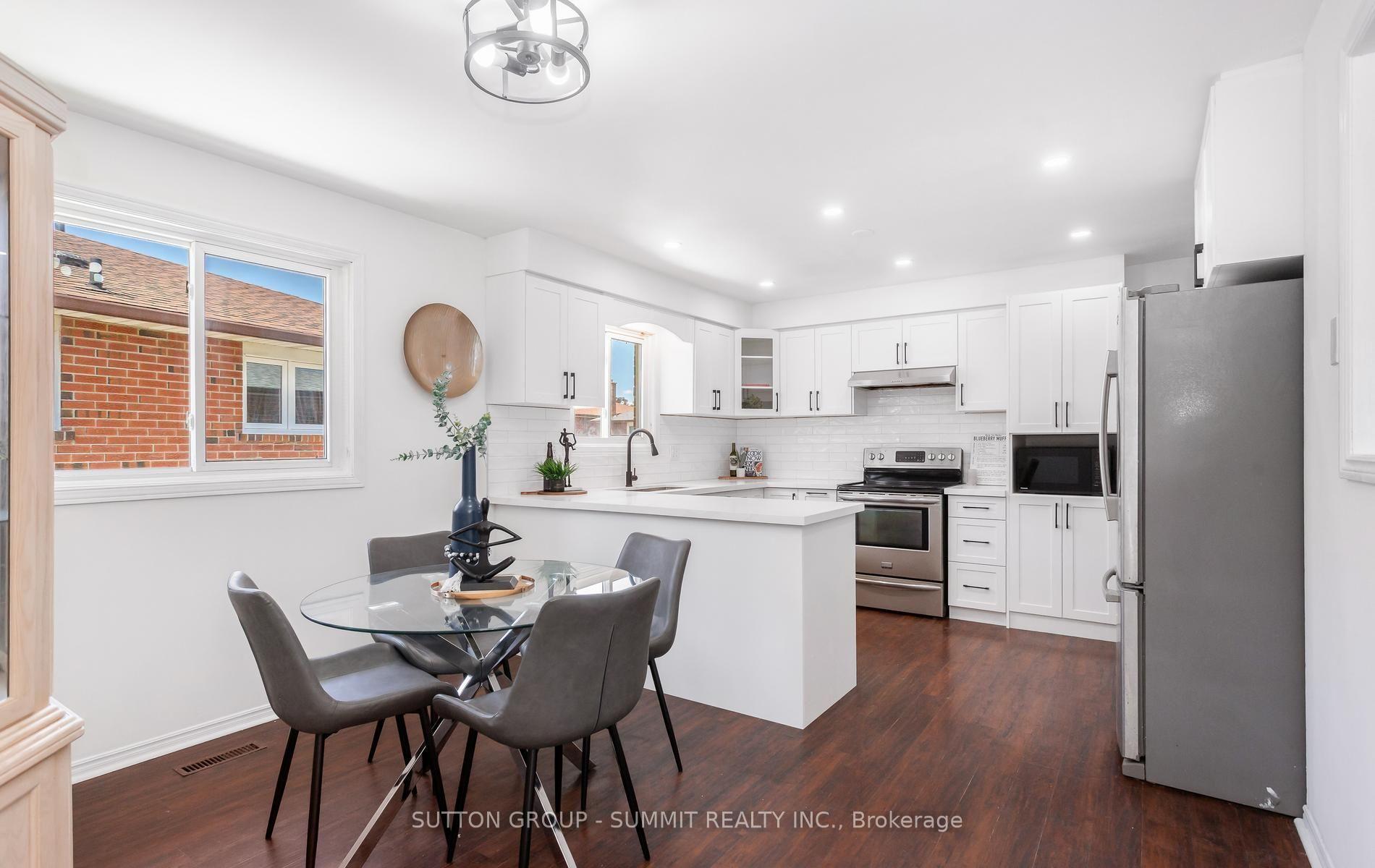 Photo 20 of 20 Sawmill Road, North York, Glenfield-Jane Heights — HOMEH