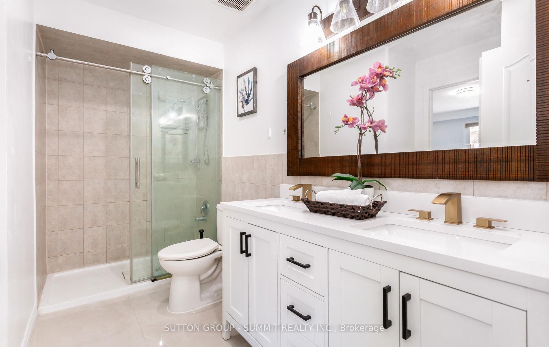 Photo 32 of 20 Sawmill Road, North York, Glenfield-Jane Heights — HOMEH