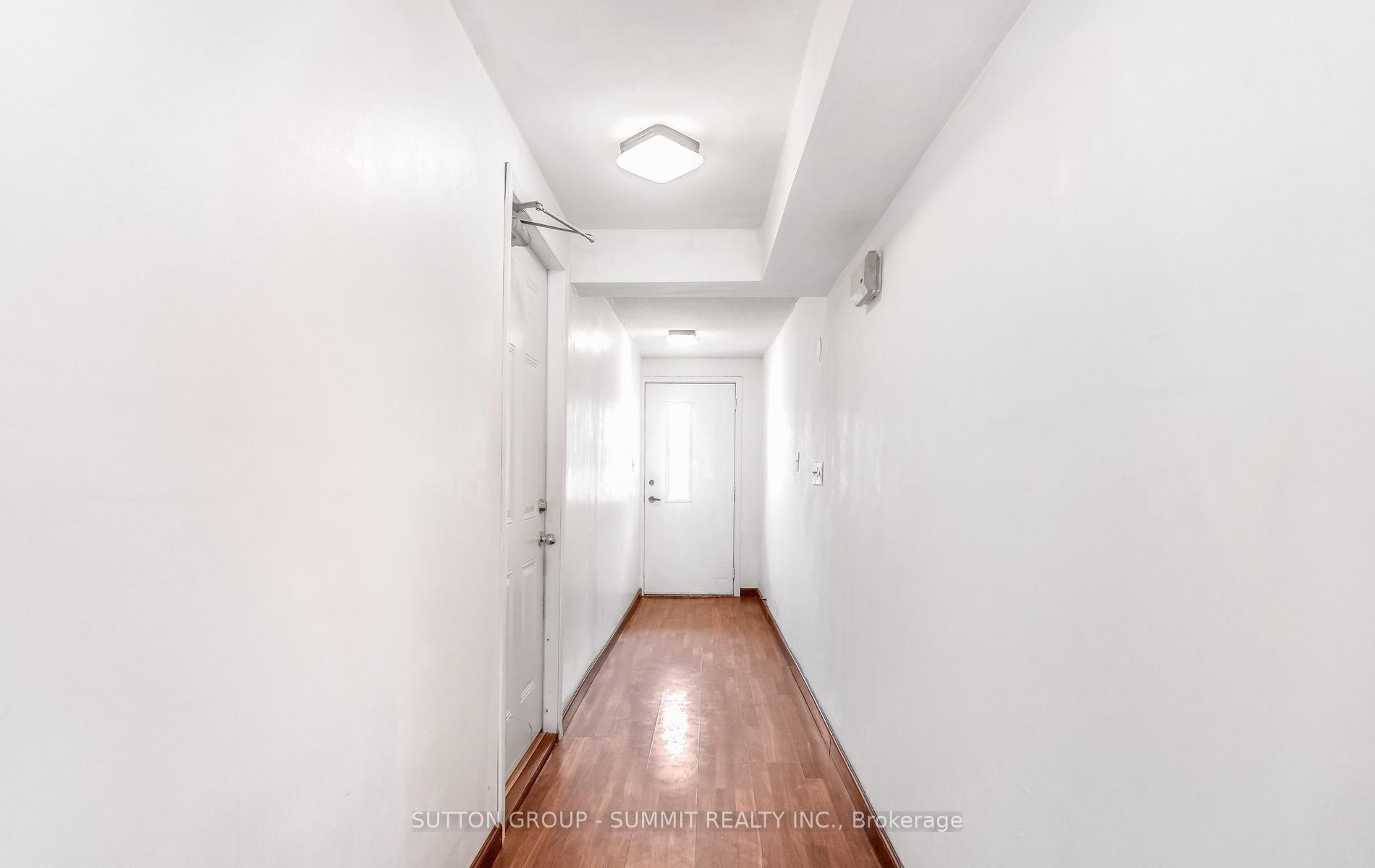 Photo 36 of 20 Sawmill Road, North York, Glenfield-Jane Heights — HOMEH