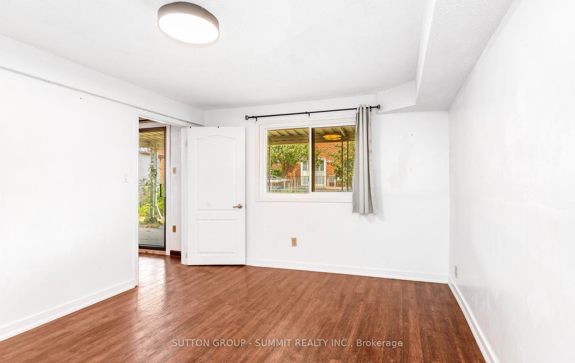 Photo 42 of 20 Sawmill Road, North York, Glenfield-Jane Heights — HOMEH