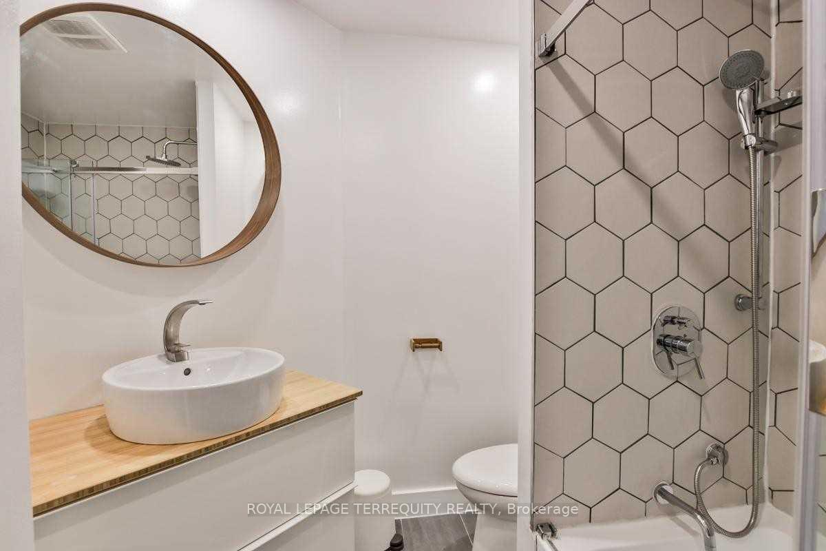Photo 16 of Unit 2605, 218 Queens Quay W, Toronto, Waterfront Communities — HOMEH