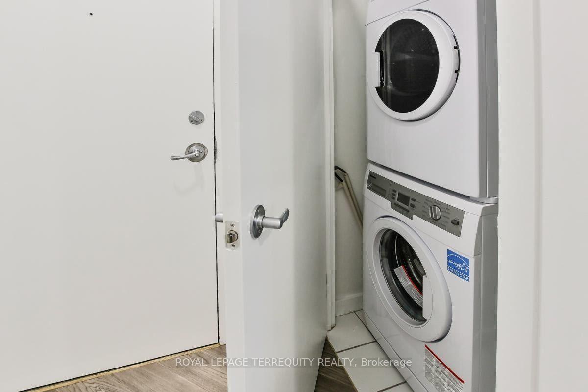 Photo 18 of Unit 2605, 218 Queens Quay W, Toronto, Waterfront Communities — HOMEH