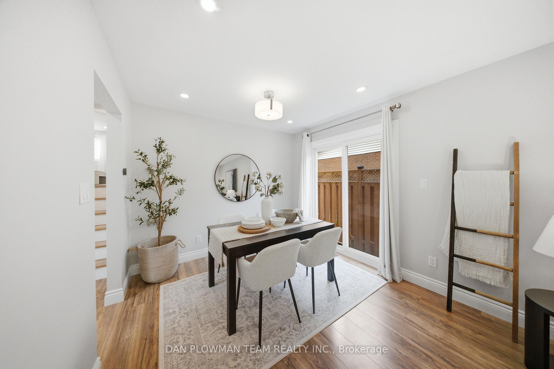 Photo 8 of 71 Prout Drive, Clarington, Bowmanville — HOMEH