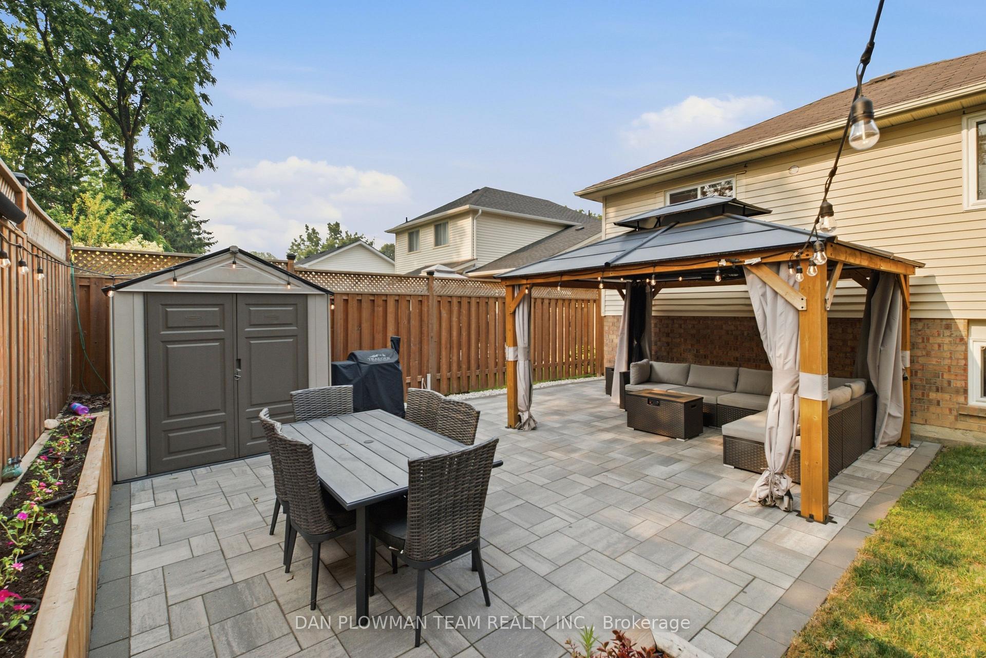 Photo 33 of 71 Prout Drive, Clarington, Bowmanville — HOMEH