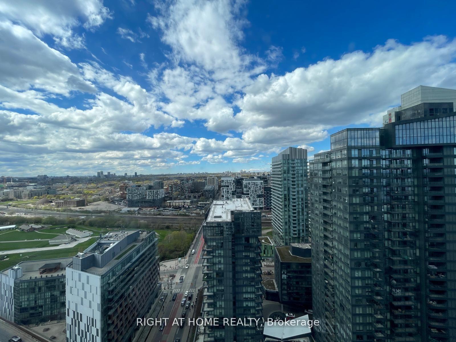 Photo 1 of Unit 3205, 19 Bathurst Street, Toronto, Waterfront Communities — HOMEH