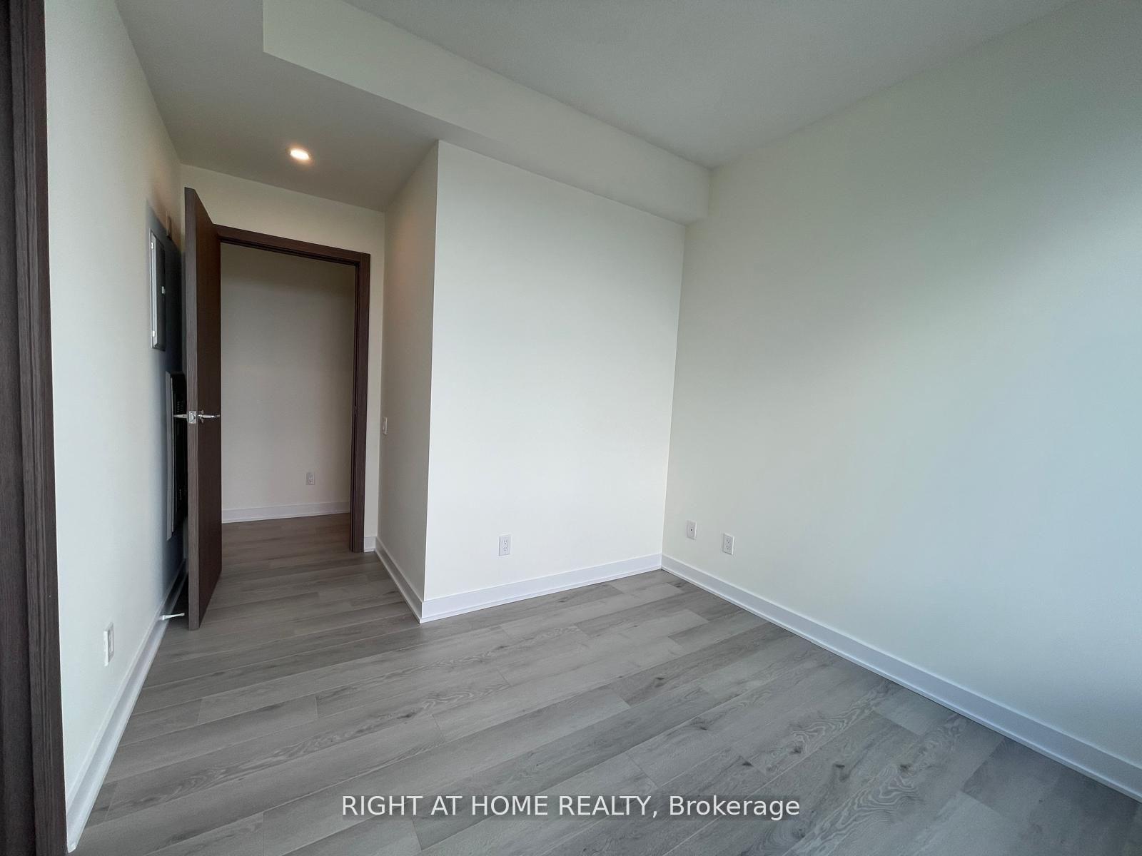 Photo 11 of Unit 3205, 19 Bathurst Street, Toronto, Waterfront Communities — HOMEH