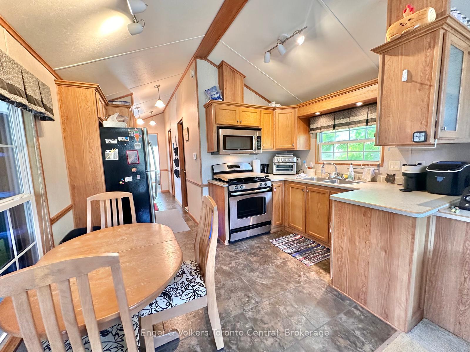 Photo 10 of Unit T113, 7489 Sideroad 5 E, Wellington North, Rural Wellington North — HOMEH