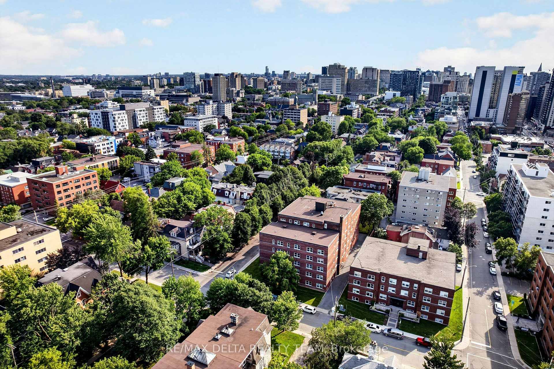 Photo 2 of 290-292 Daly Avenue, Ottawa, Sandy Hill — HOMEH