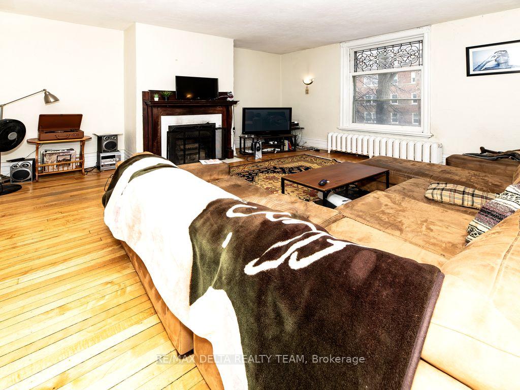 Photo 15 of 290-292 Daly Avenue, Ottawa, Sandy Hill — HOMEH