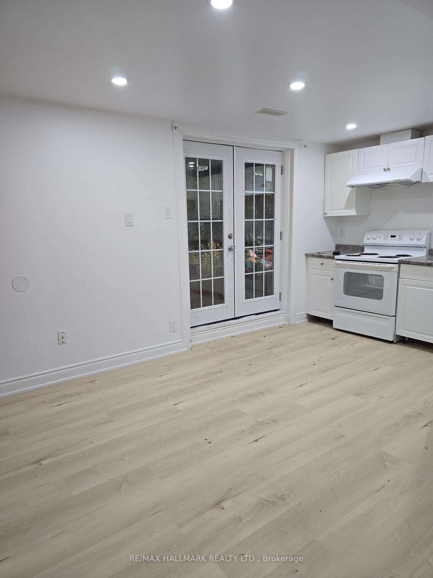 Photo 7 of Unit (Basement), 262 Lupin Drive, Whitby, Downtown Whitby — HOMEH