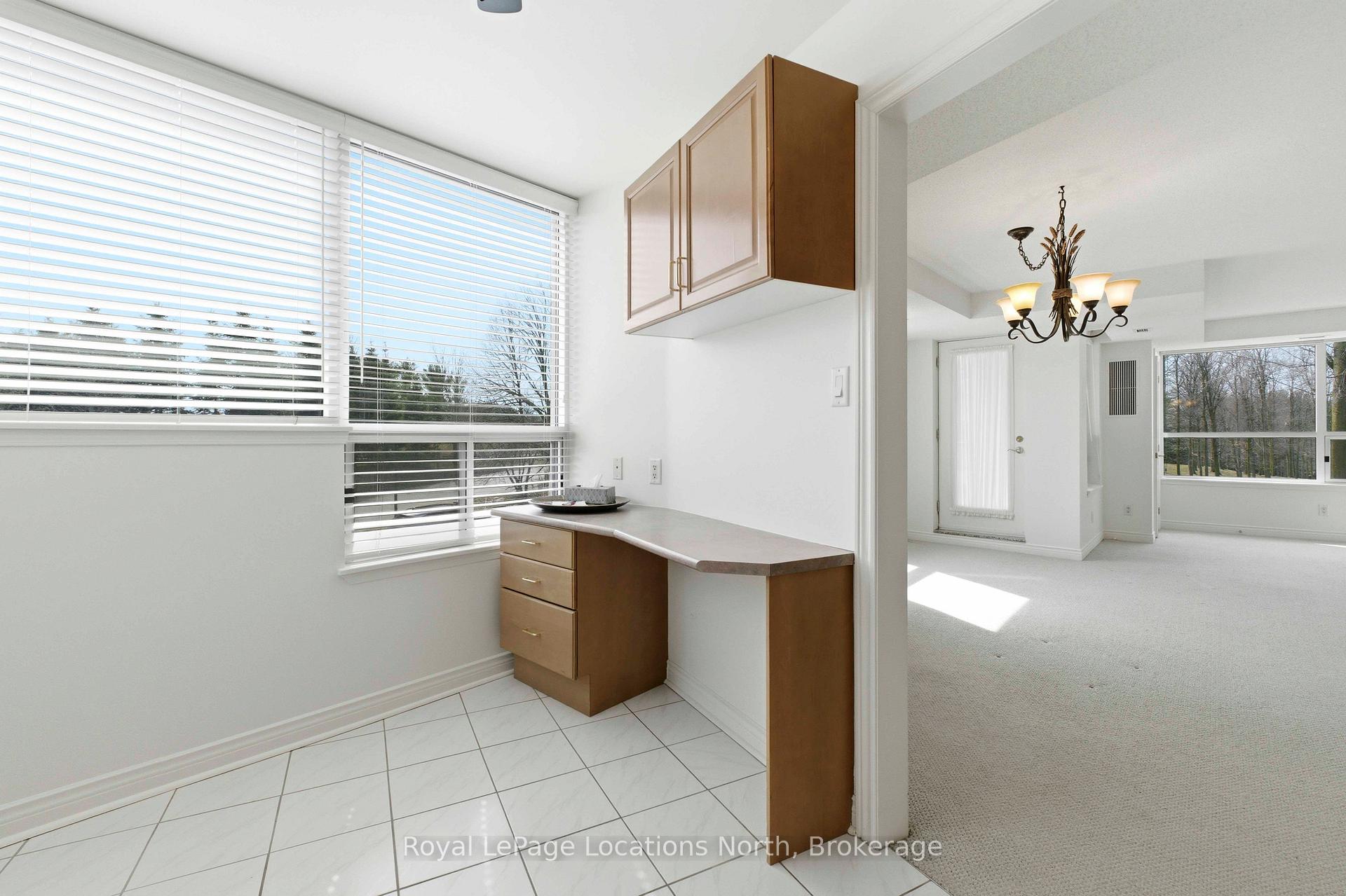 Photo 17 of Unit 213, 4 Briar Hill Heights, New Tecumseth, Rural New Tecumseth — HOMEH