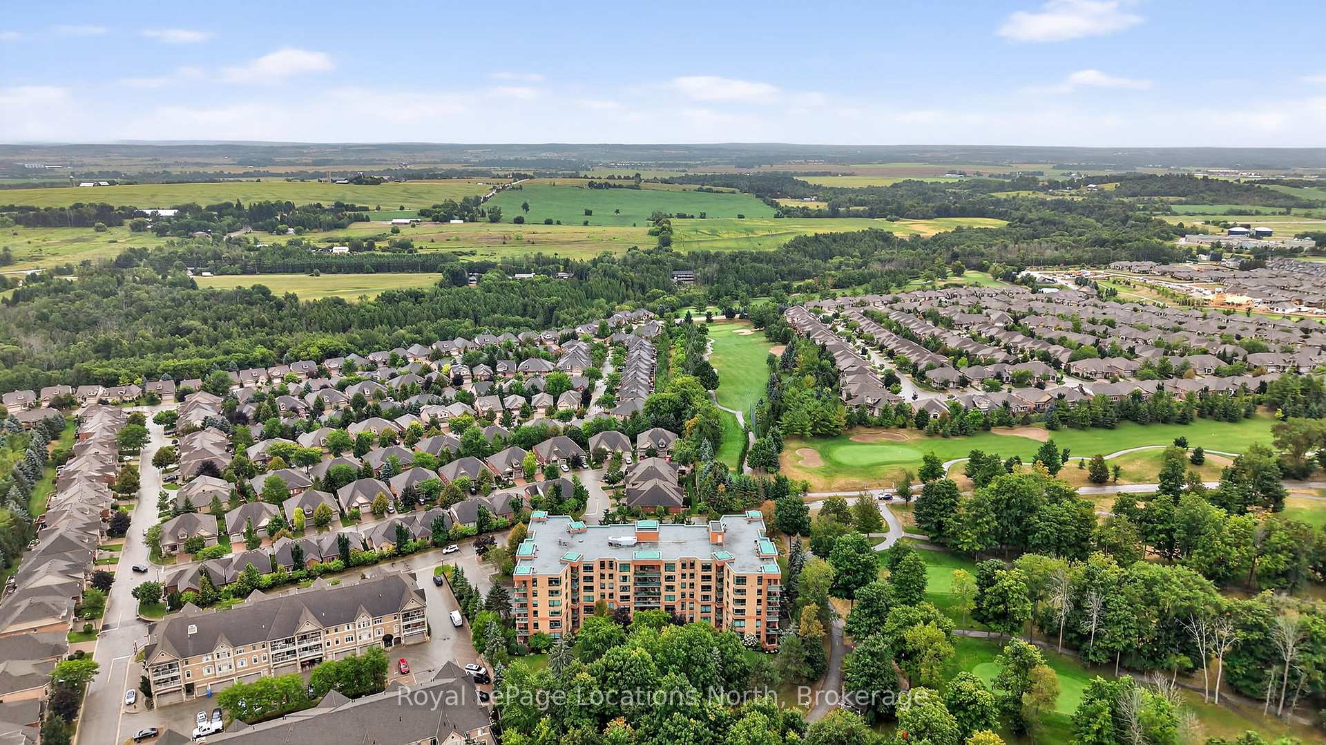 Photo 35 of Unit 213, 4 Briar Hill Heights, New Tecumseth, Rural New Tecumseth — HOMEH
