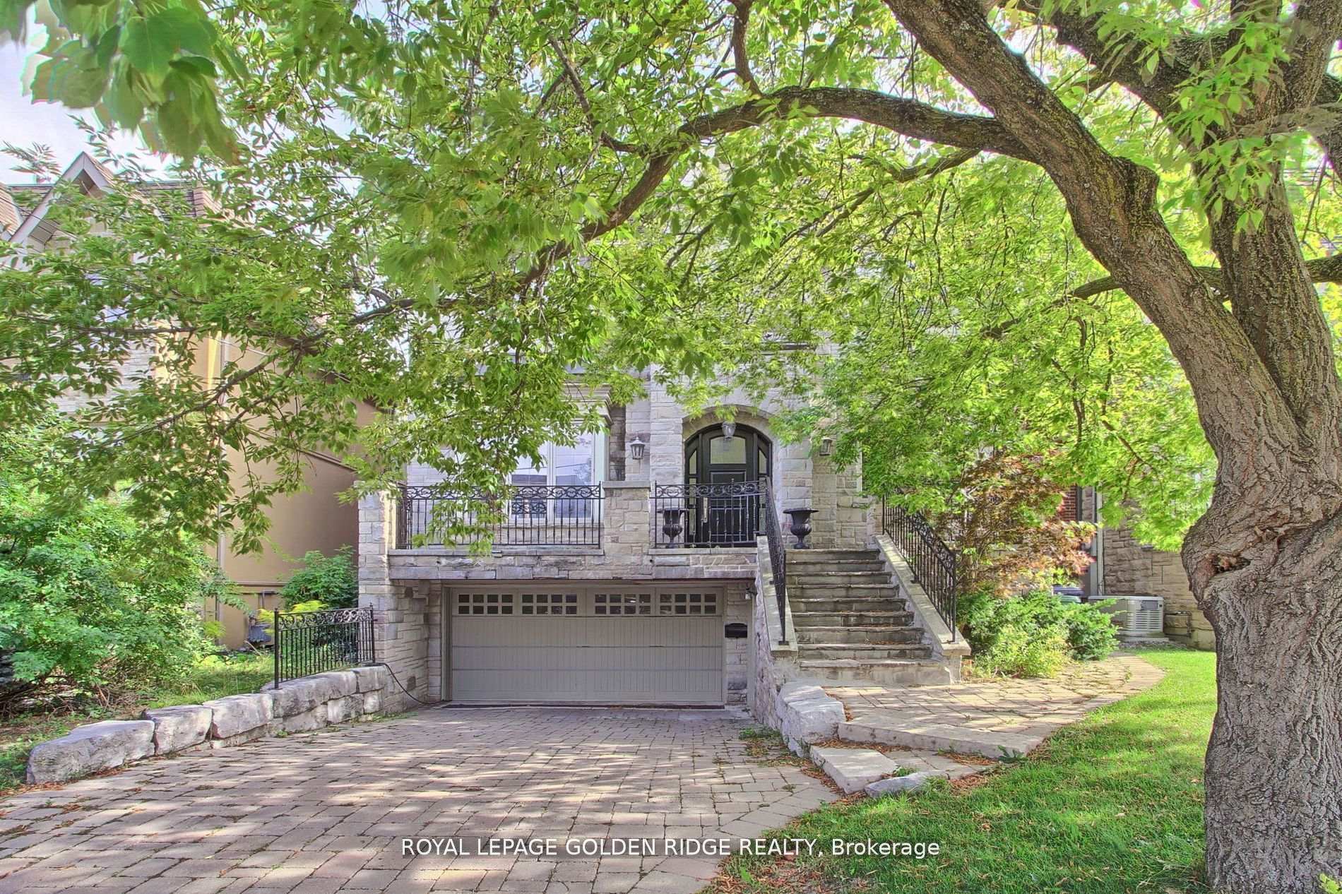 Photo 2 of 99 Bannockburn Avenue, Toronto, Bedford Park-Nortown — HOMEH