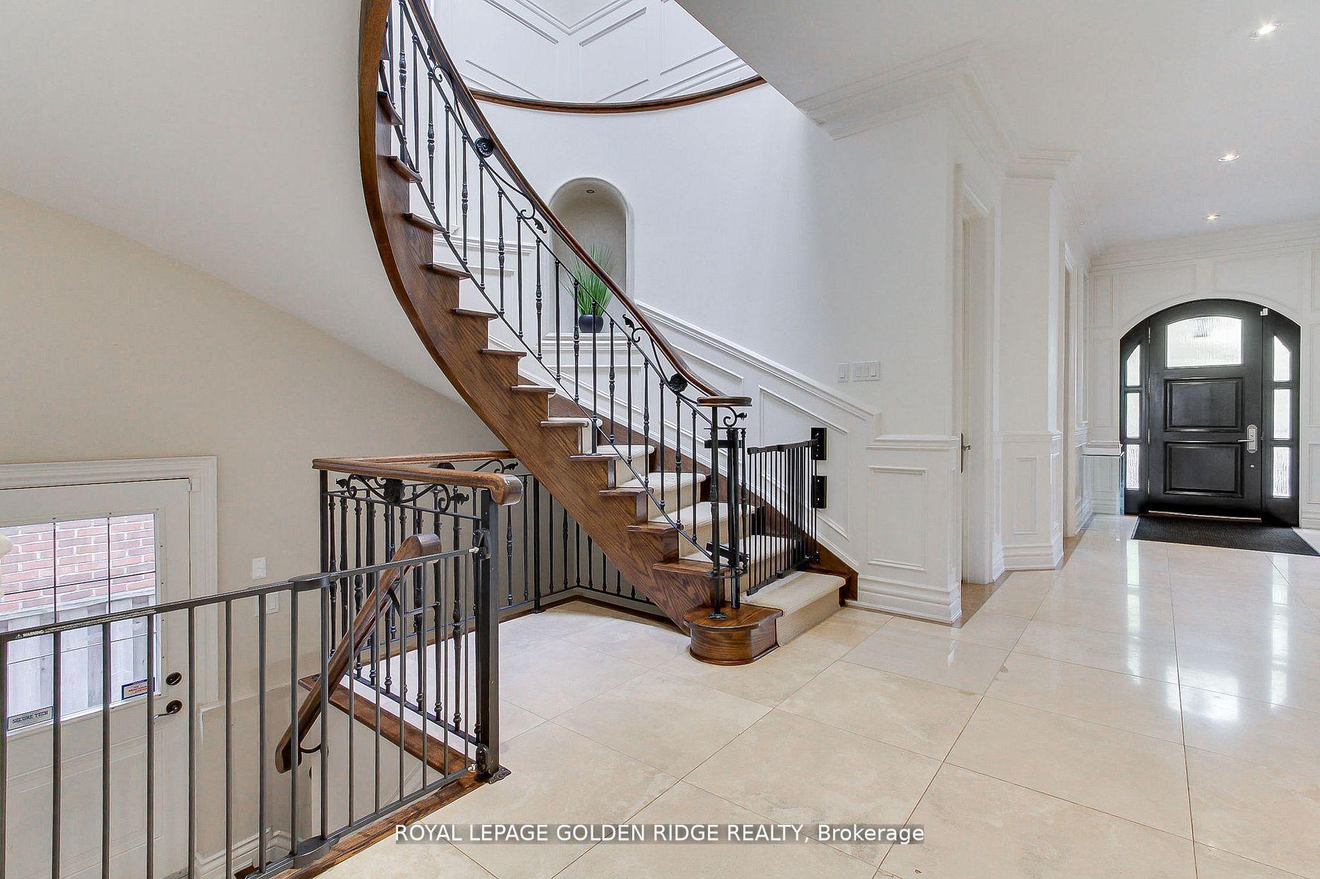 Photo 4 of 99 Bannockburn Avenue, Toronto, Bedford Park-Nortown — HOMEH