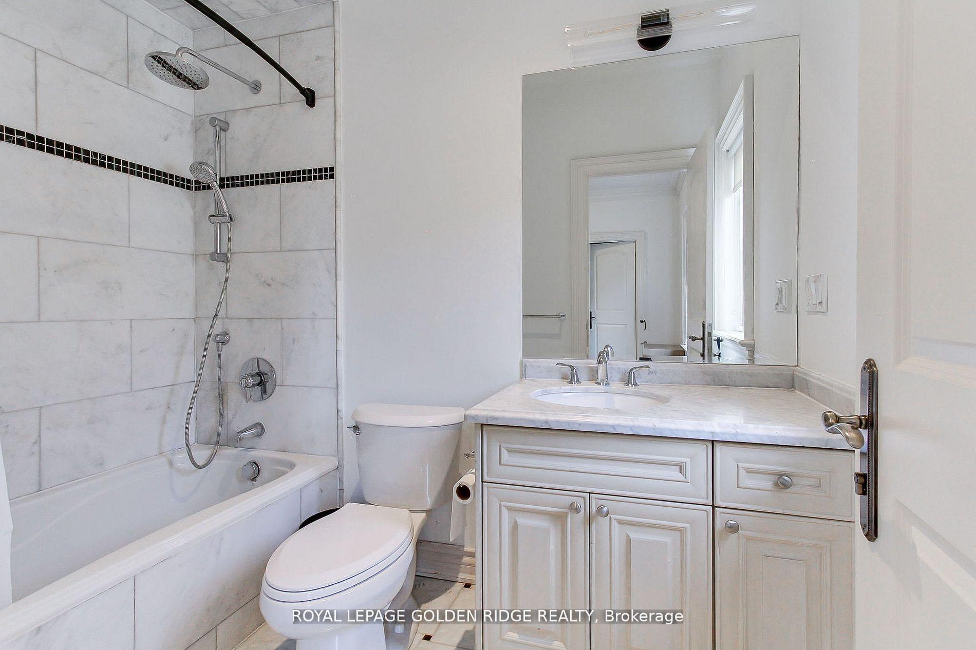 Photo 23 of 99 Bannockburn Avenue, Toronto, Bedford Park-Nortown — HOMEH