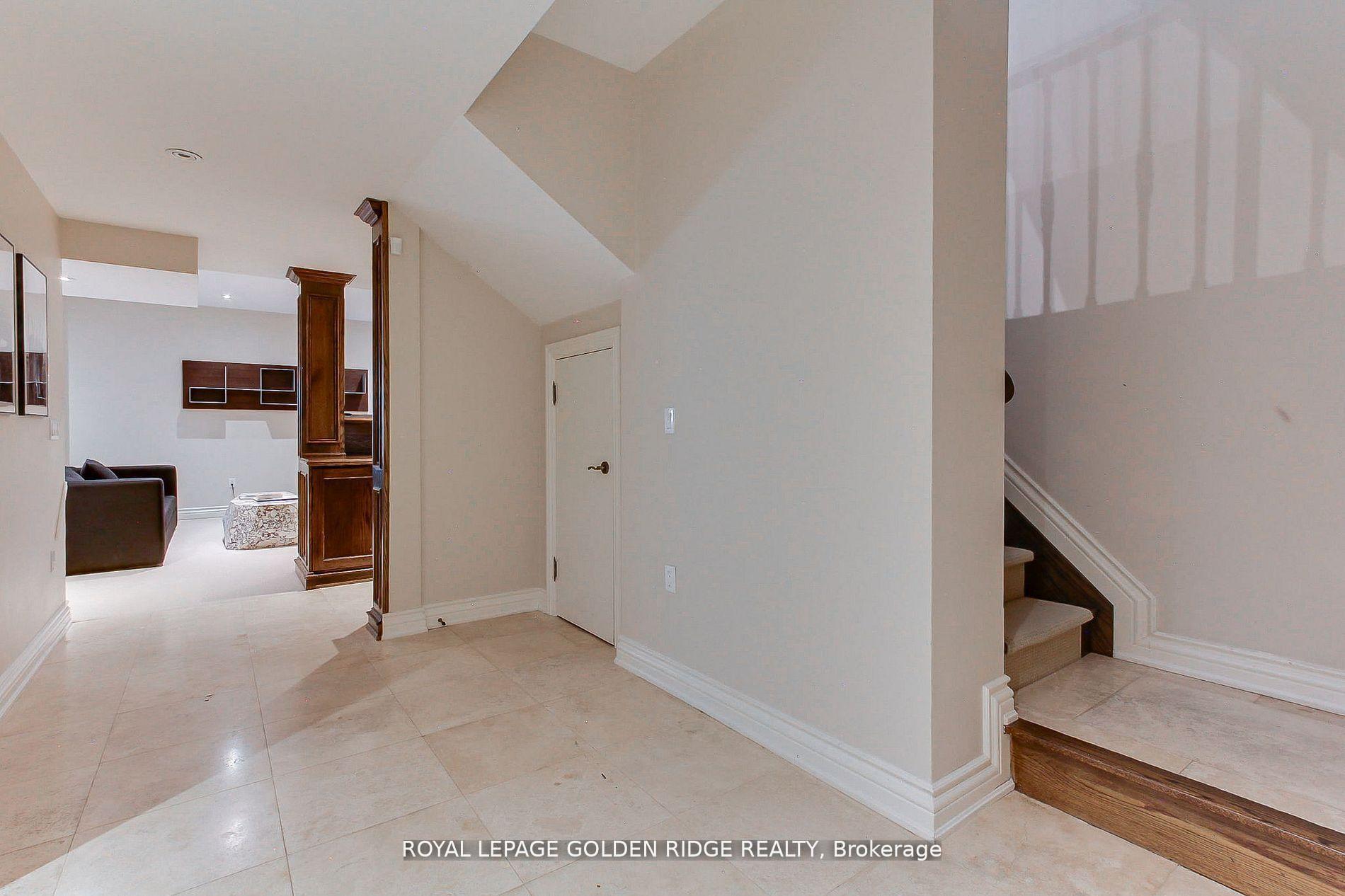 Photo 25 of 99 Bannockburn Avenue, Toronto, Bedford Park-Nortown — HOMEH
