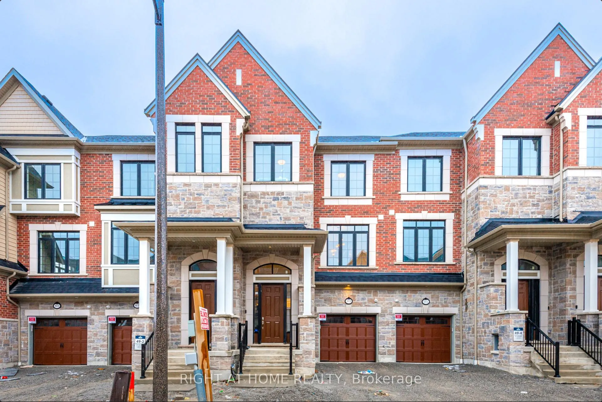 Front of 89 Dorian Drive