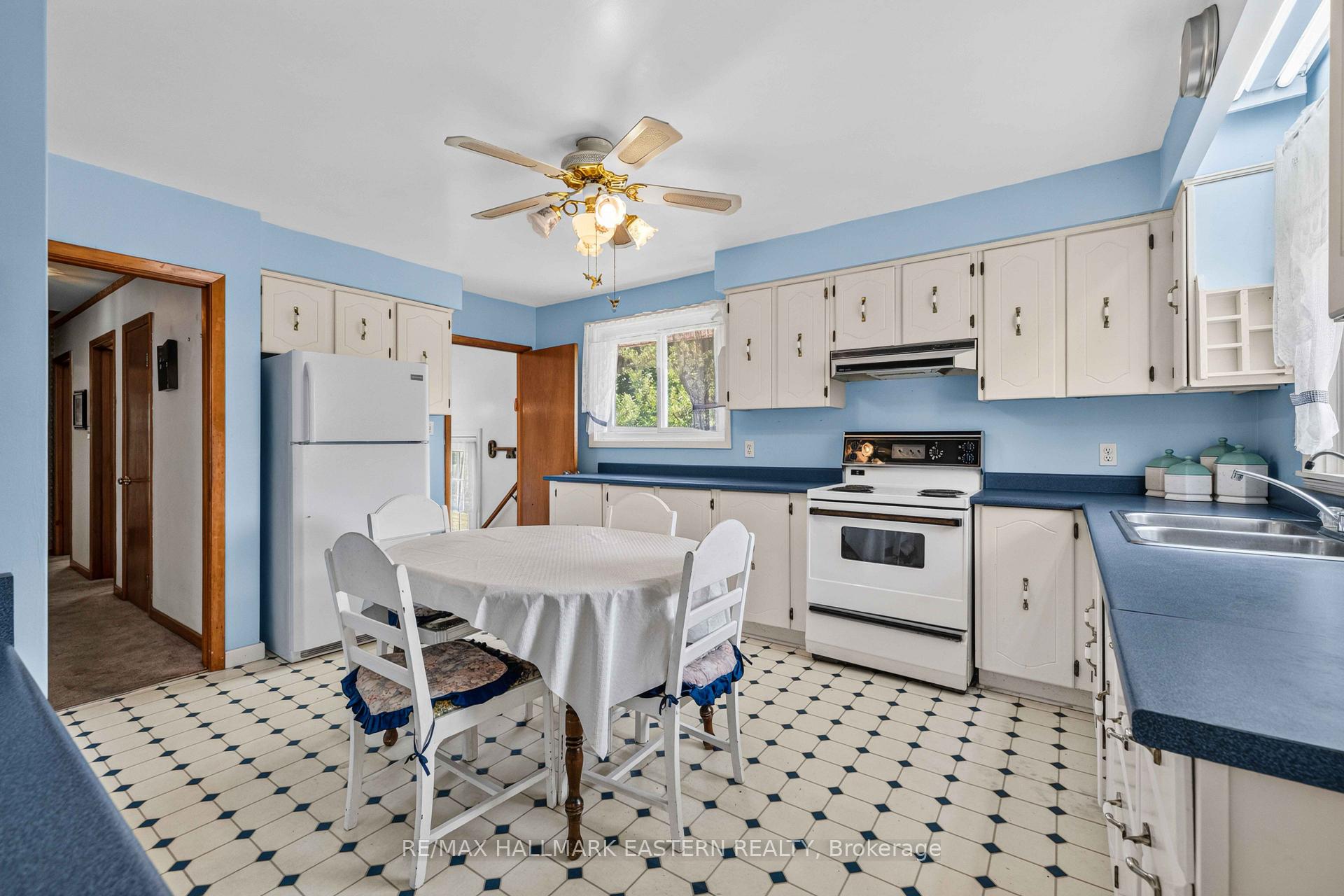 Photo 9 of 921 Robinson Road, Selwyn — HOMEH