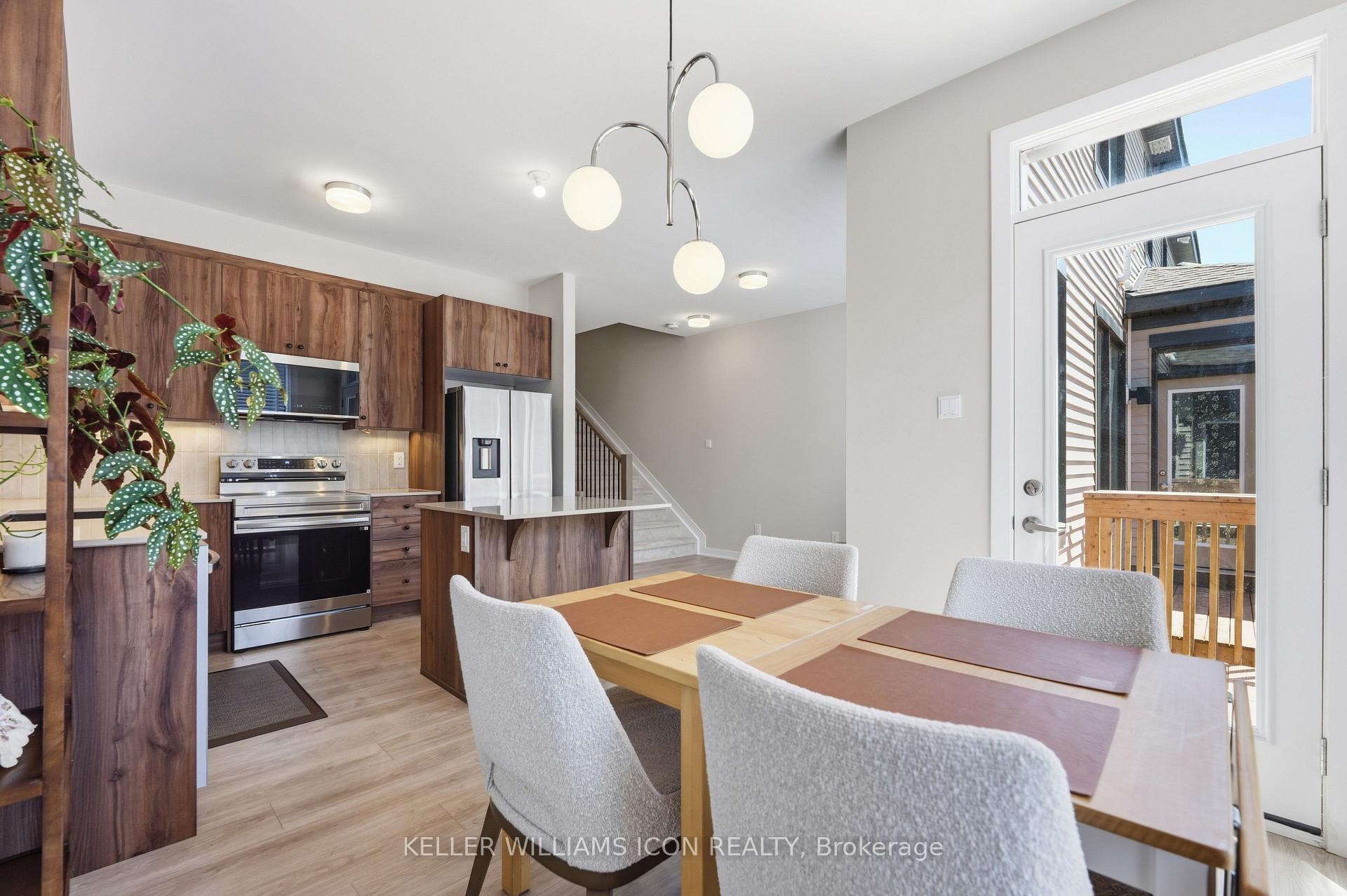 Photo 16 of 52 Pumice Place, Ottawa, Barrhaven - Half Moon Bay — HOMEH